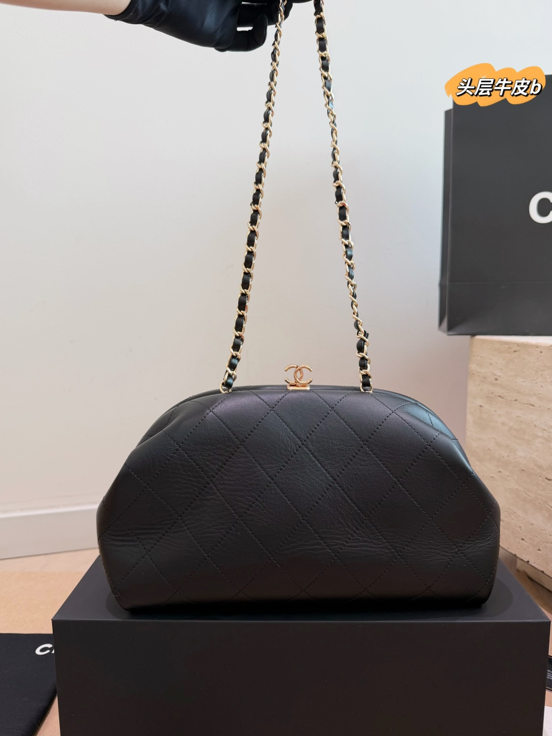 Cheap Chanel AAA quality Handbags in 227587, $140 USD- [IB227587] - Replica Chanel AAA quality Handbags