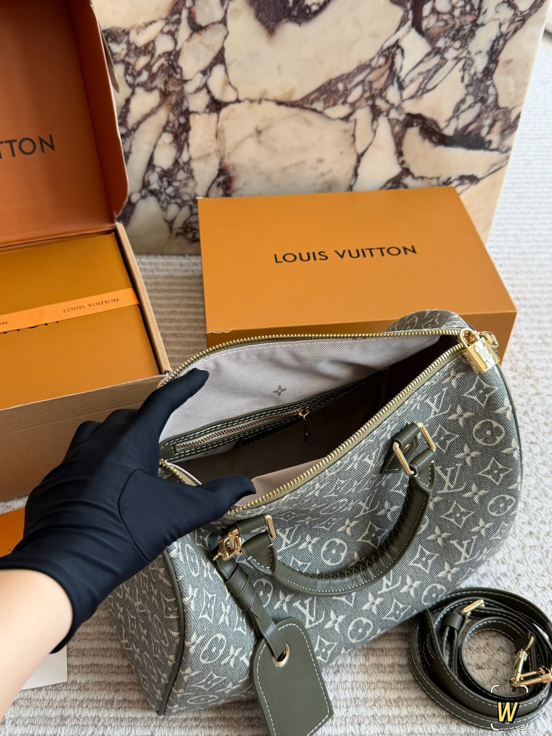 Cheap Louis Vuitton AAA Quality Handbags in 227605, $90 USD- [IB227605] - Replica Louis Vuitton AAA Quality Handbags