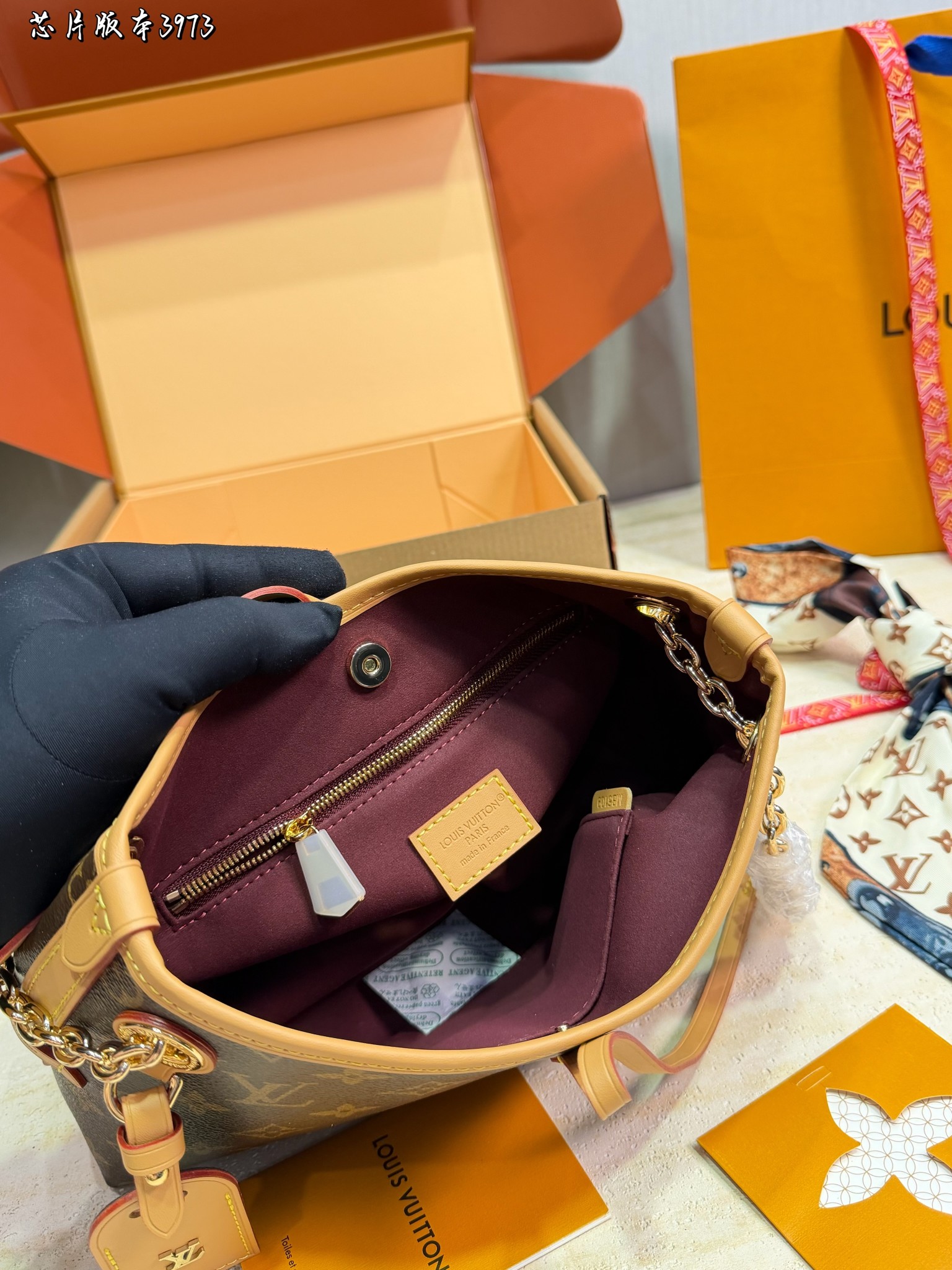 Cheap Louis Vuitton AAA Mini Shoulder Bags in 227628, $95 USD- [IB227628] - Replica Louis Vuitton AAA Mini Shoulder Bags