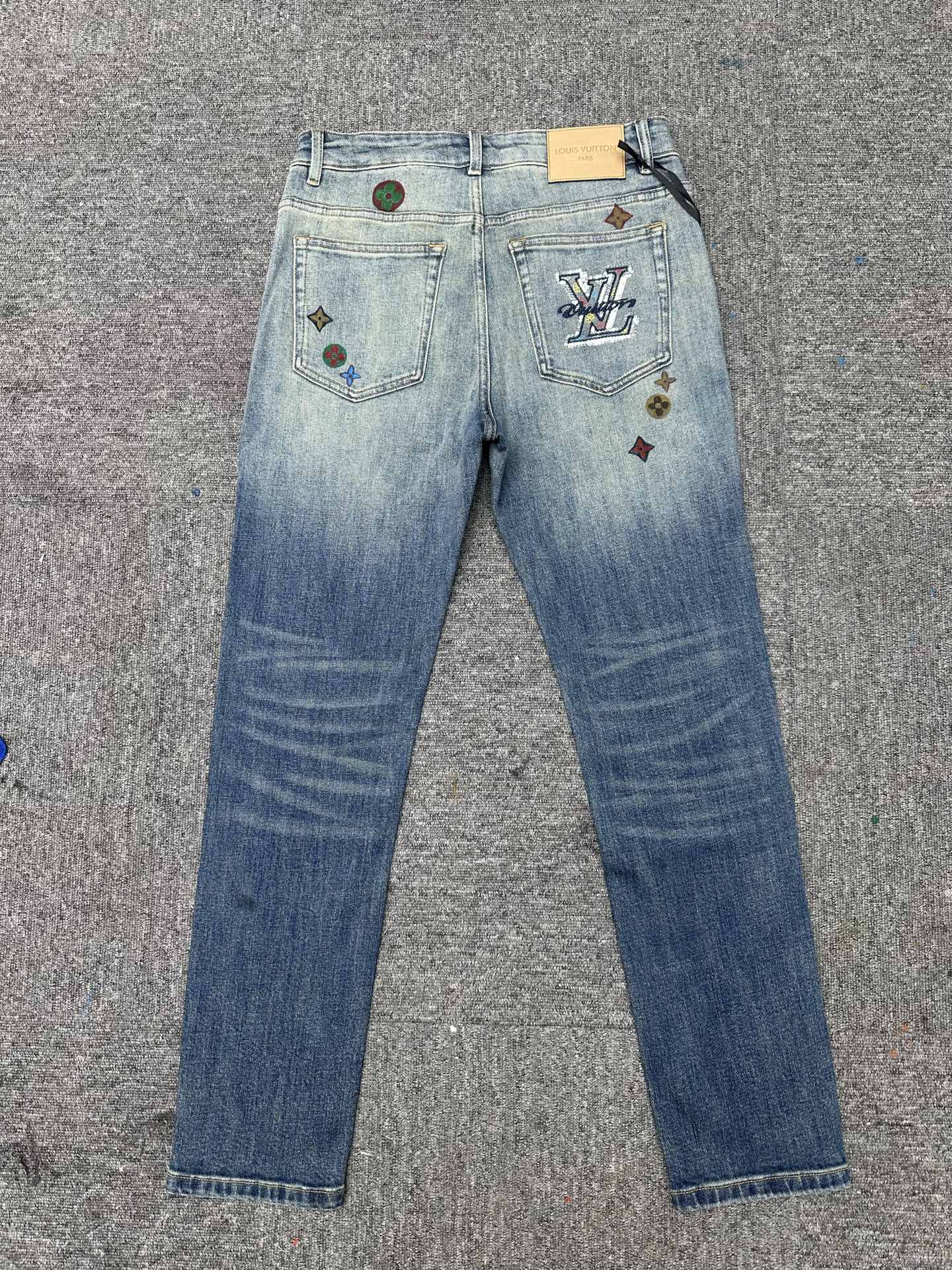 Cheap Louis Vuitton Jeans for Men in 227636, $140 USD- [IB227636] - Replica Louis Vuitton Jeans for Men