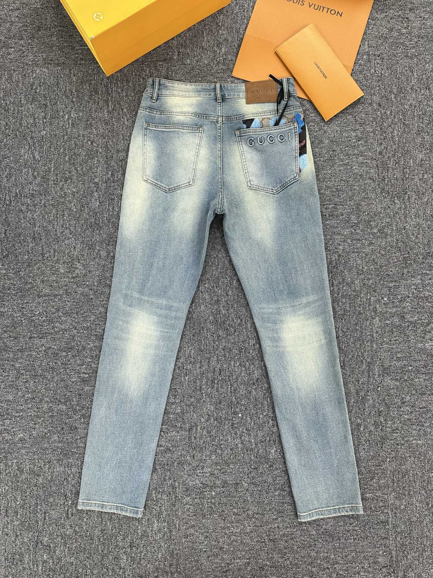 Cheap Gucci Jeans for Men in 227652, $140 USD- [IB227652] - Replica Gucci Jeans for Men