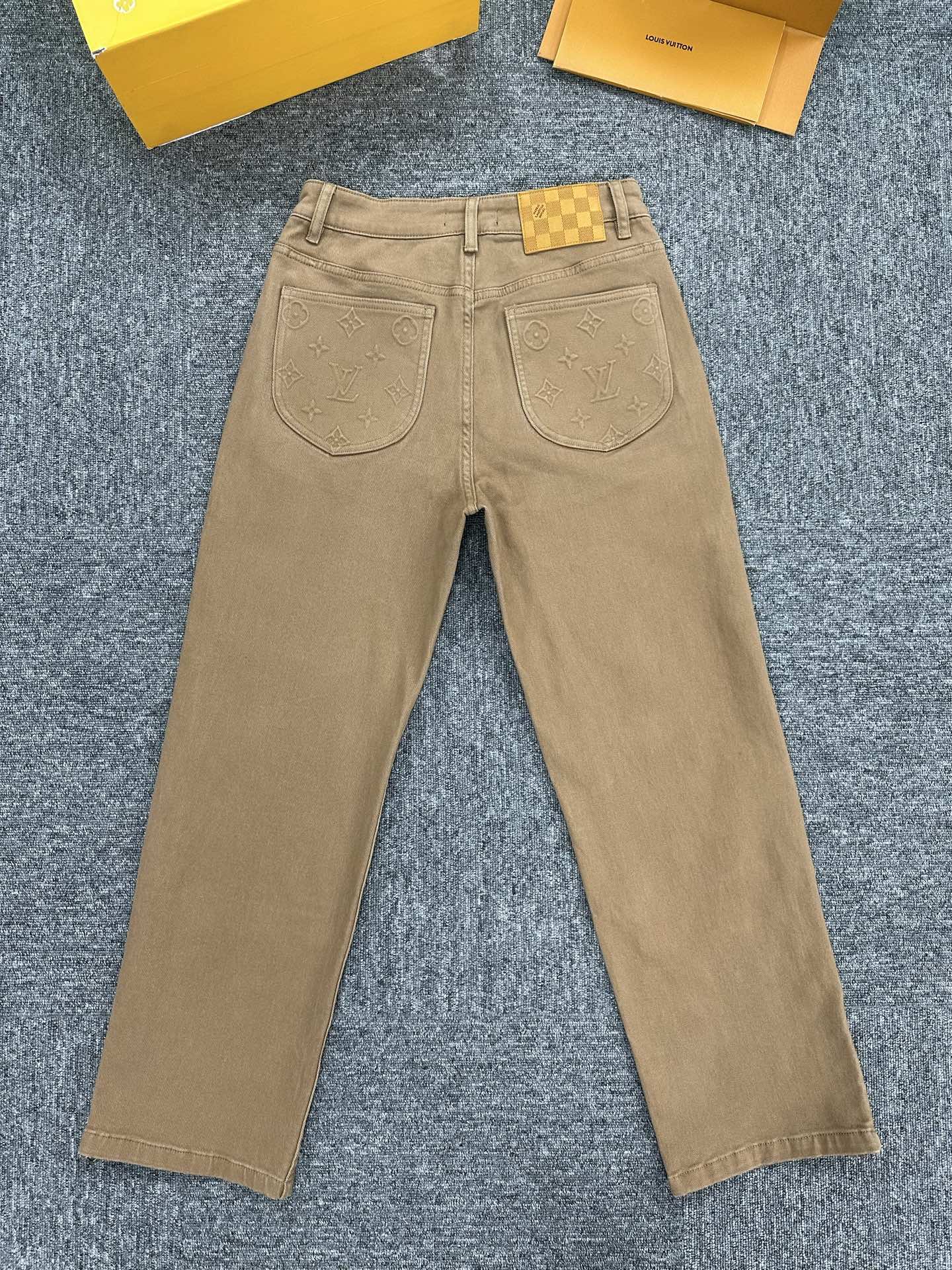 Cheap Louis Vuitton Jeans for Men in 227653, $140 USD- [IB227653] - Replica Louis Vuitton Jeans for Men