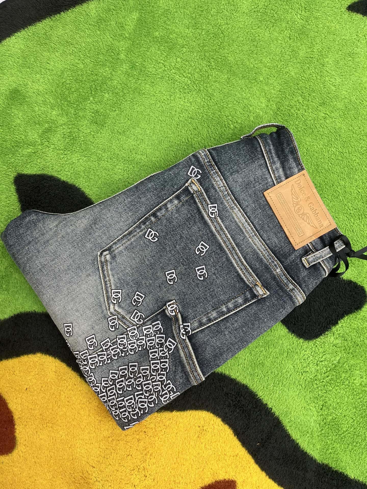 Cheap DG Jeans for Men in 227662, $140 USD- [IB227662] - Replica DG Jeans for Men