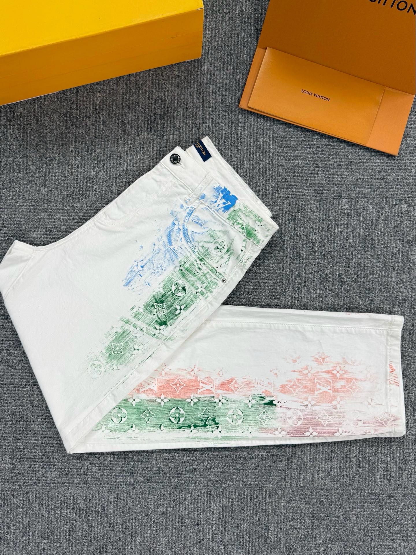 Cheap Louis Vuitton Jeans for Men in 227665, $145 USD- [IB227665] - Replica Louis Vuitton Jeans for Men