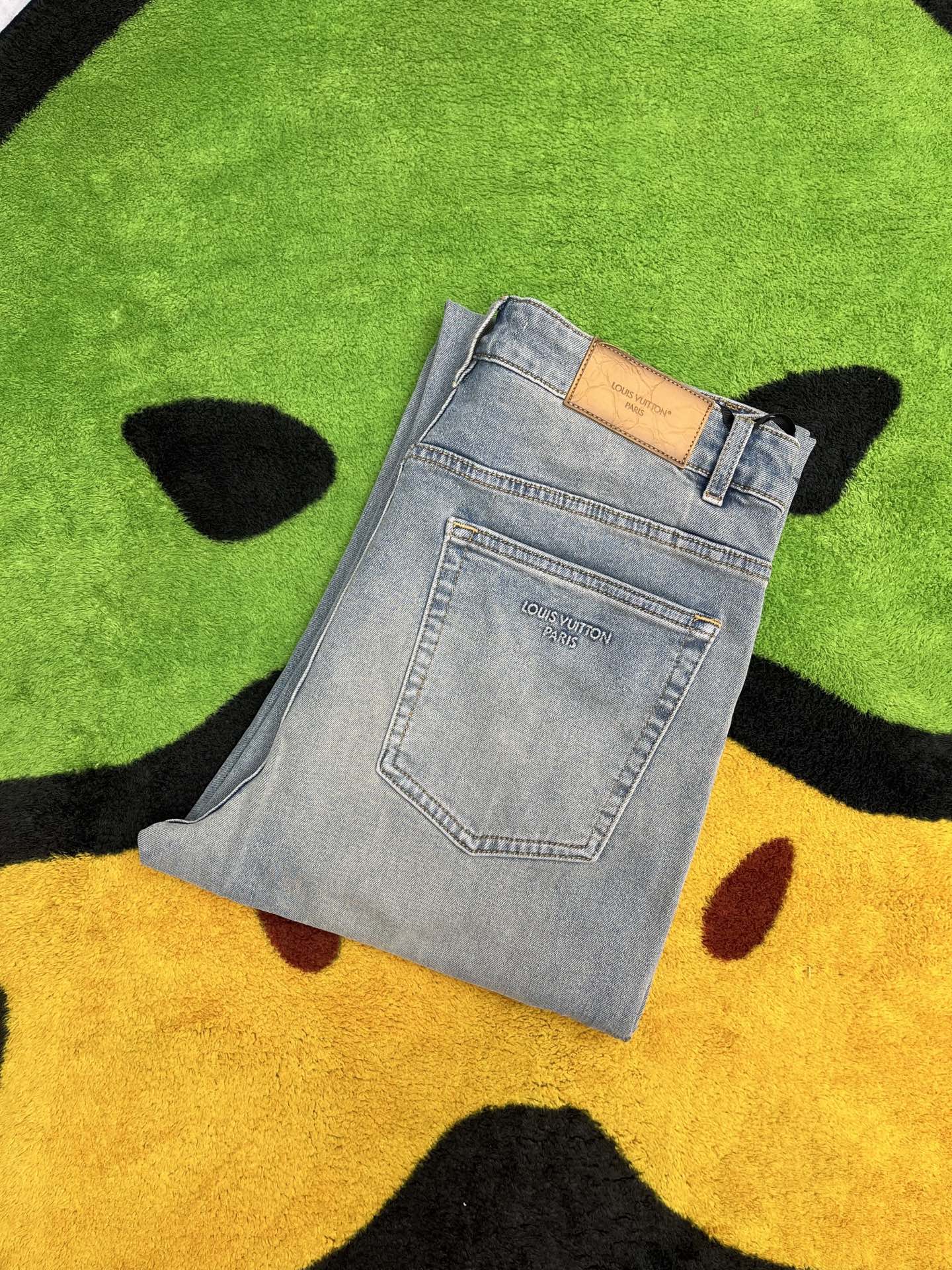 Cheap Louis Vuitton Jeans for Men in 227667, $155 USD- [IB227667] - Replica Louis Vuitton Jeans for Men