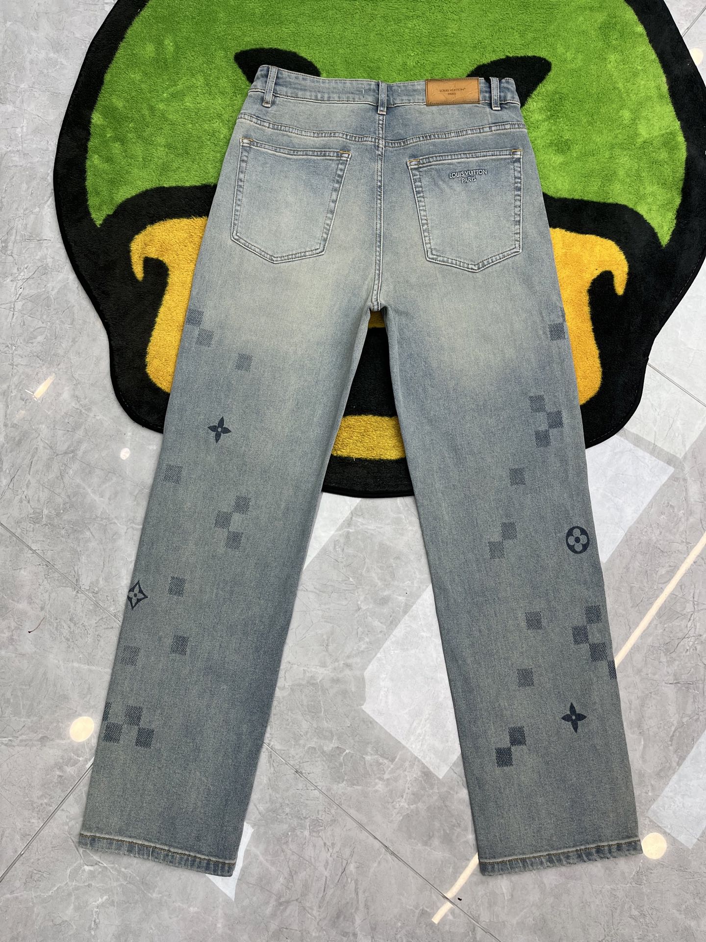 Cheap Louis Vuitton Jeans for Men in 227667, $155 USD- [IB227667] - Replica Louis Vuitton Jeans for Men