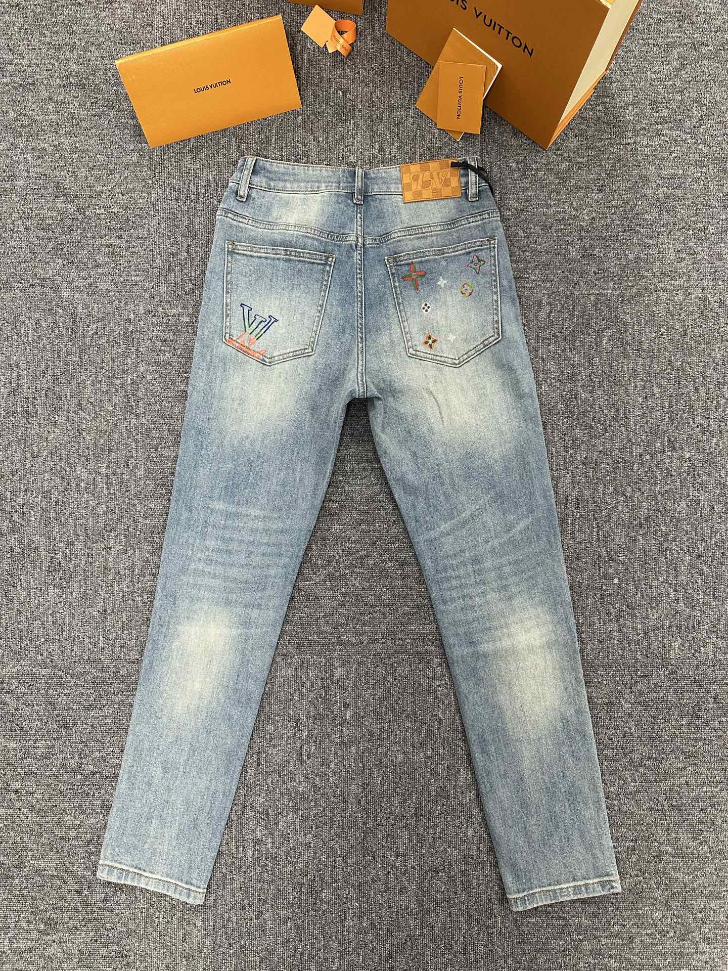 Cheap Louis Vuitton Jeans for Men in 227672, $140 USD- [IB227672] - Replica Louis Vuitton Jeans for Men