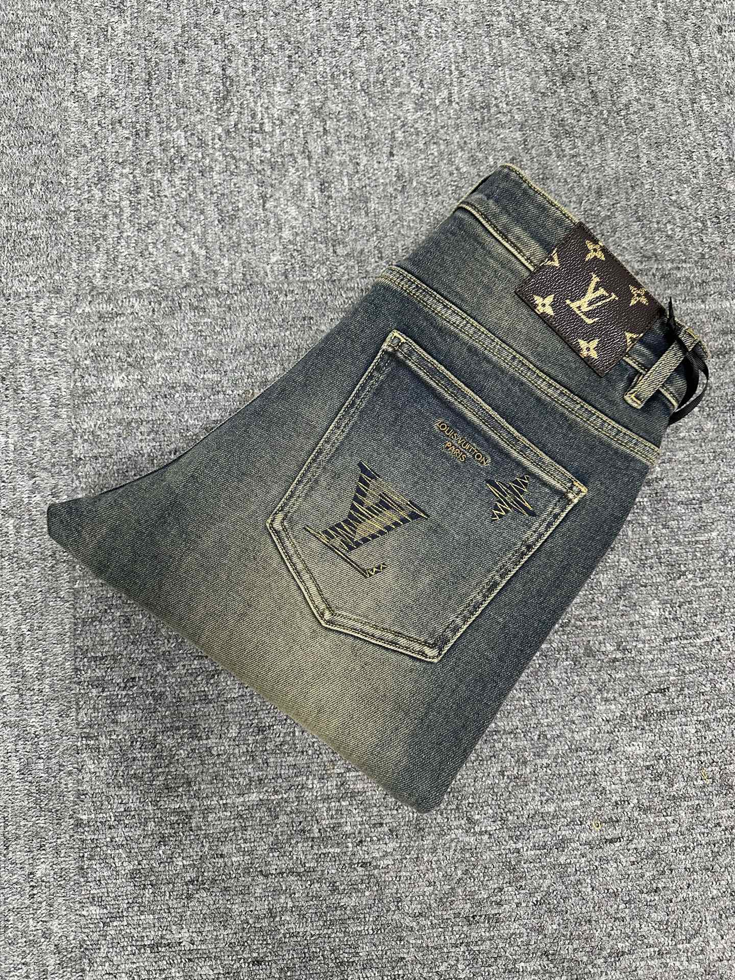 Cheap Louis Vuitton Jeans for Men in 227680, $155 USD- [IB227680] - Replica Louis Vuitton Jeans for Men