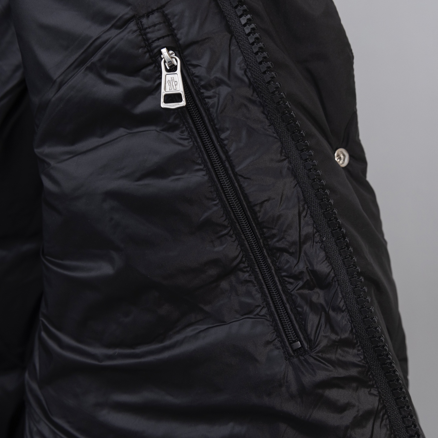 Cheap Moncle Thick Coats For Women in 227683, $160 USD- [IB227683] - Replica Moncle Thick Coats For Women