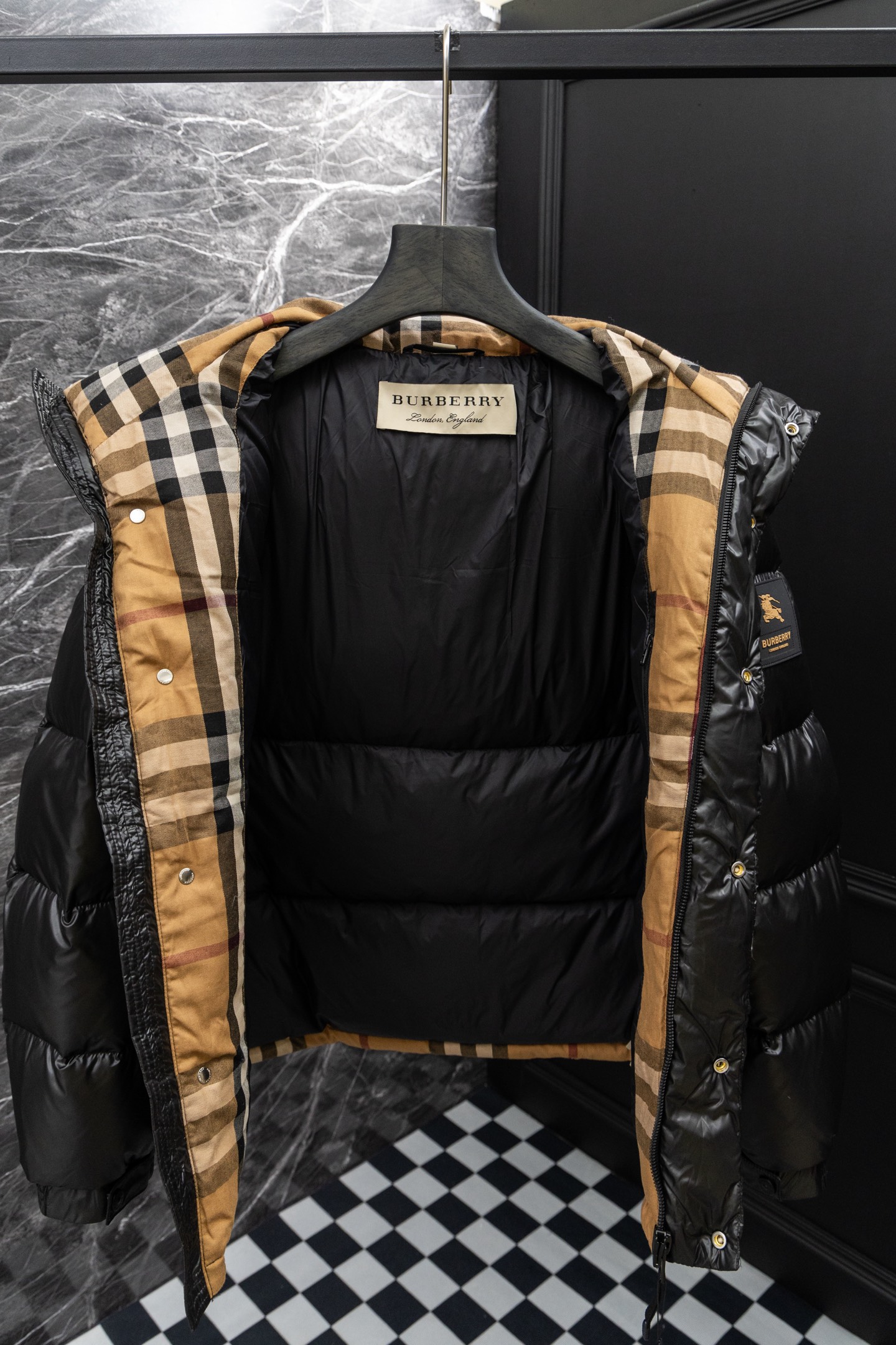 Cheap Burberry Trench Coats For Men in 227690, $160 USD- [IB227690] - Replica Burberry Trench Coats For Men