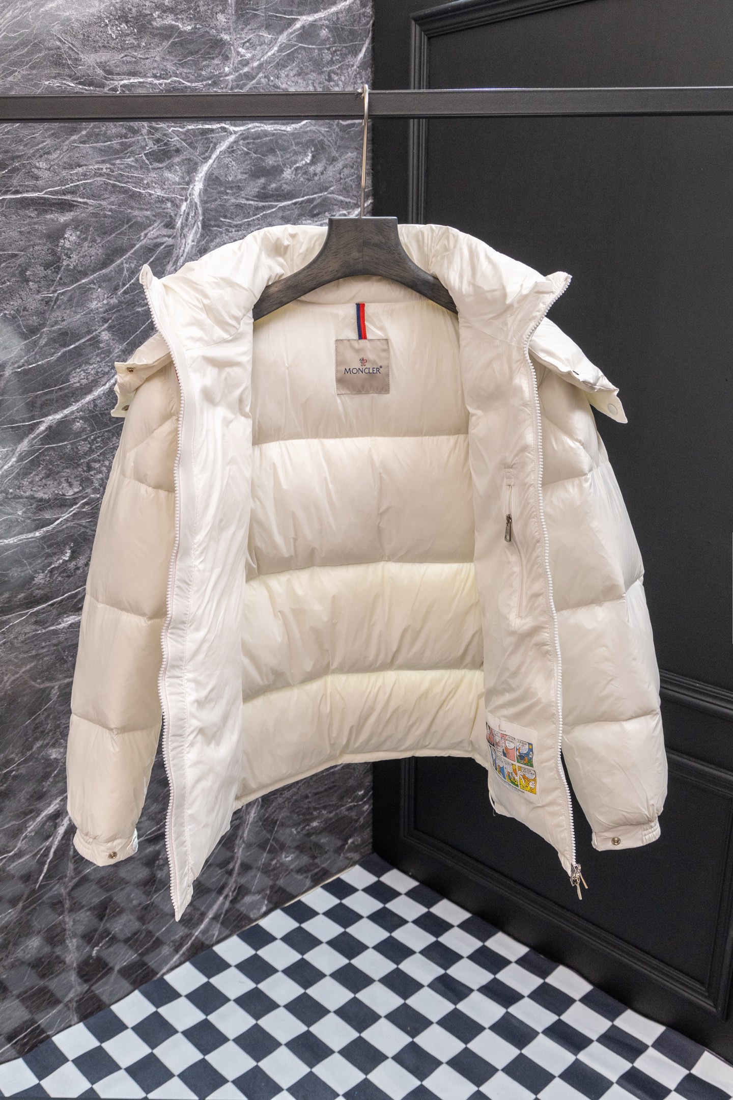 Cheap Moncle Thick Coats For Women in 227694, $130 USD- [IB227694] - Replica Moncle Thick Coats For Women