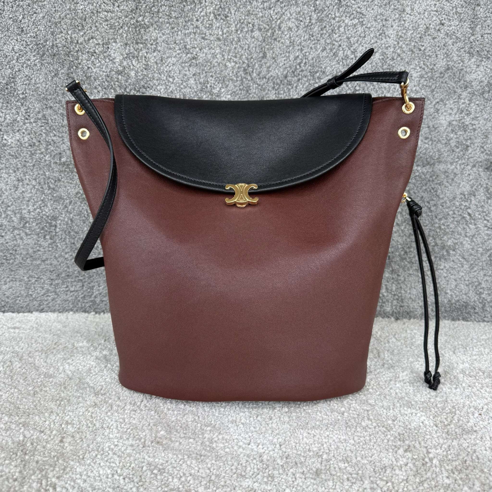 Cheap CELINE AAA Quality Handbags in 227942, $150 USD- [IB227942] - Replica CELINE AAA Quality Handbags