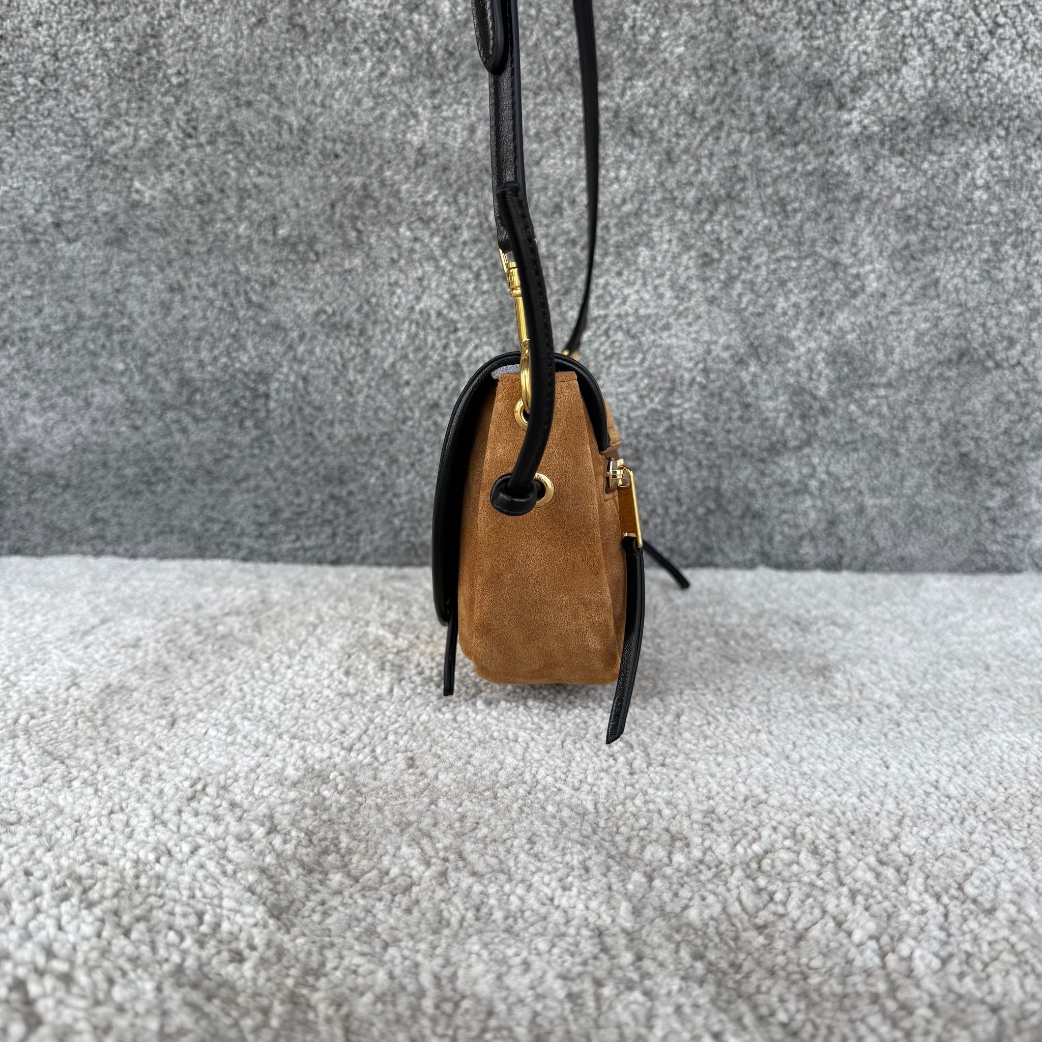 Cheap CELINE AAA Quality Handbags in 227943, $150 USD- [IB227943] - Replica CELINE AAA Quality Handbags