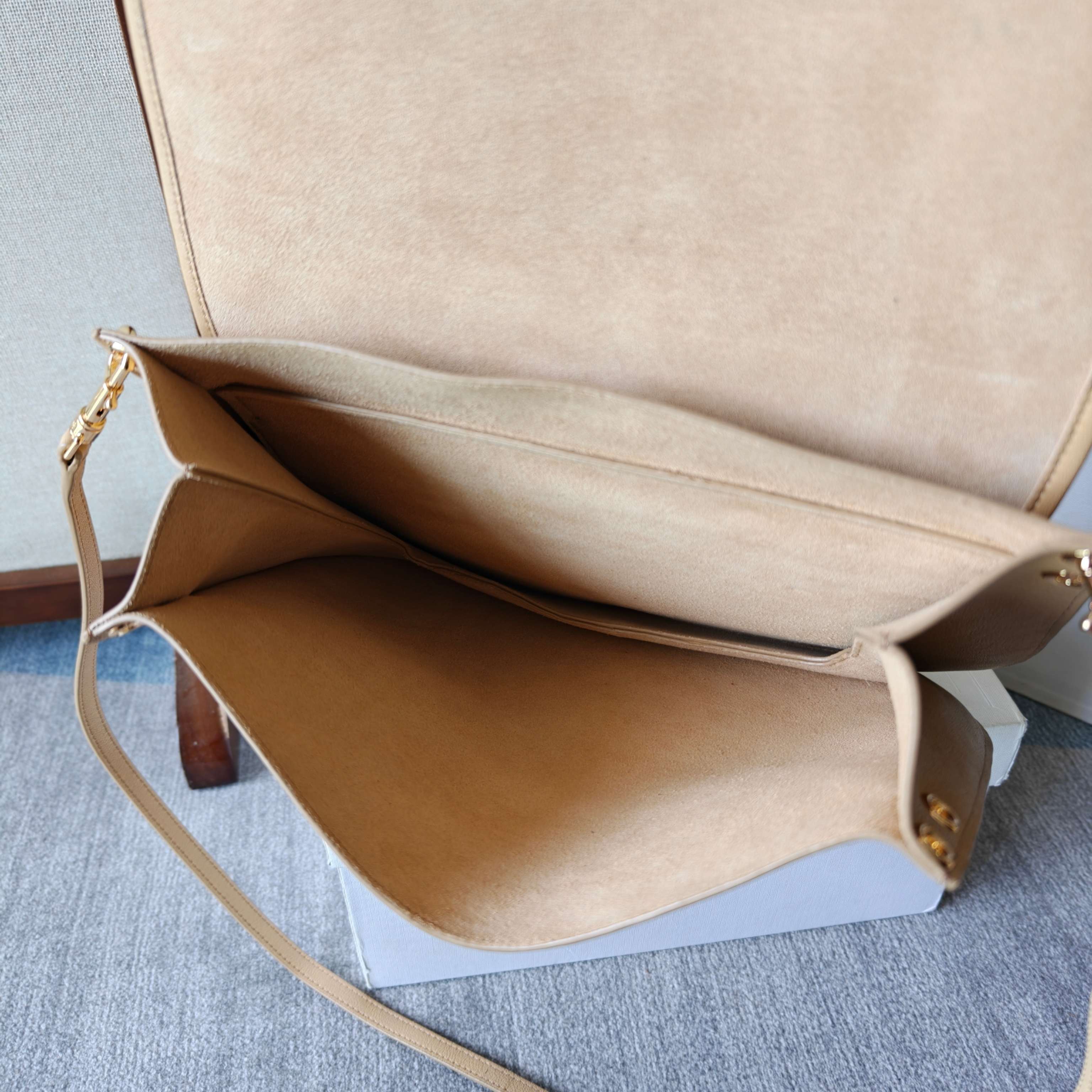 Cheap CELINE AAA Quality Handbags in 227945, $150 USD- [IB227945] - Replica CELINE AAA Quality Handbags