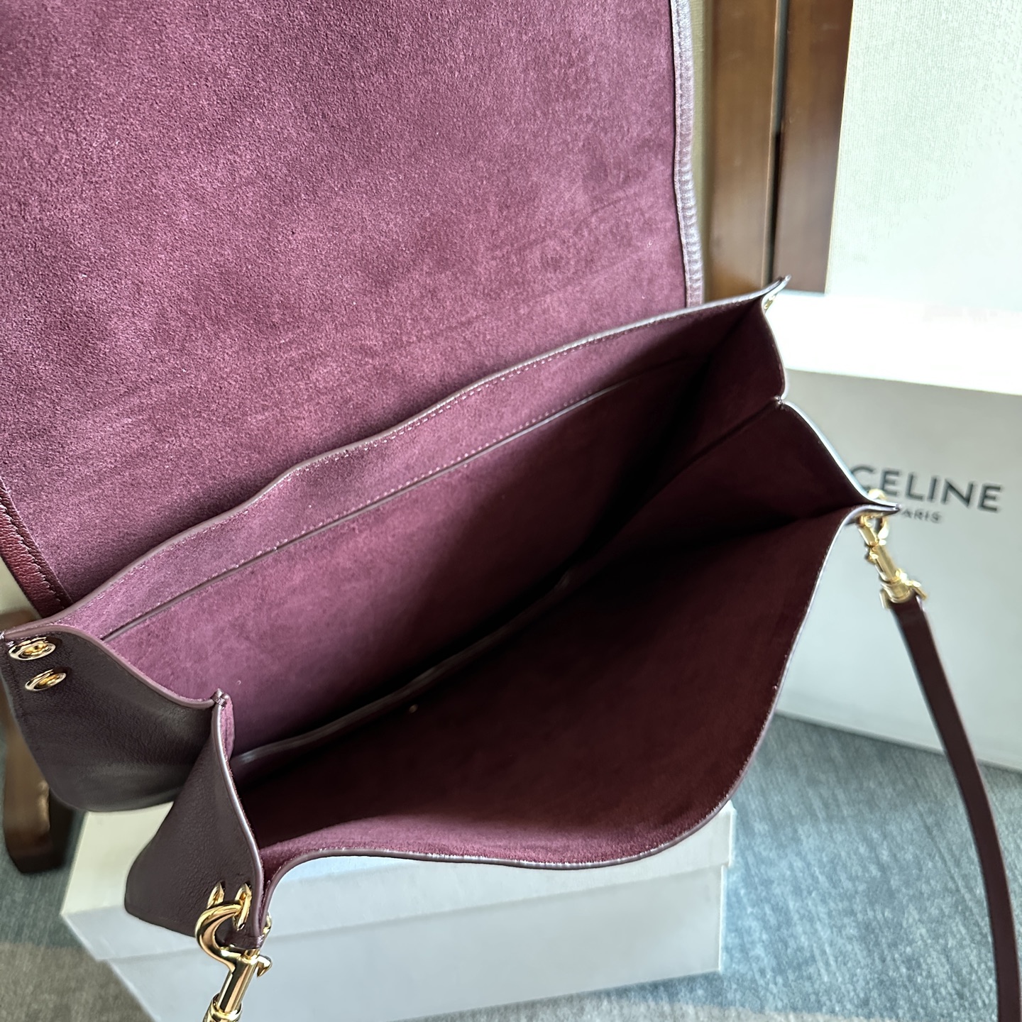 Cheap CELINE AAA Quality Handbags in 227947, $150 USD- [IB227947] - Replica CELINE AAA Quality Handbags
