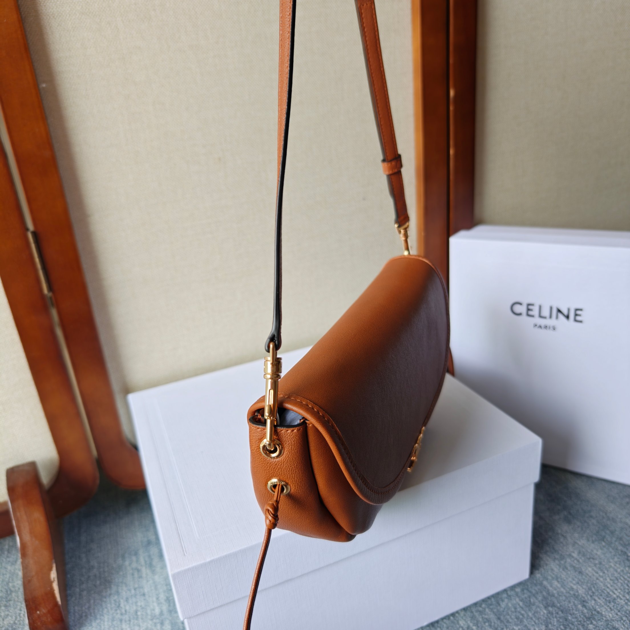 Cheap CELINE AAA Quality Handbags in 227954, $150 USD- [IB227954] - Replica CELINE AAA Quality Handbags