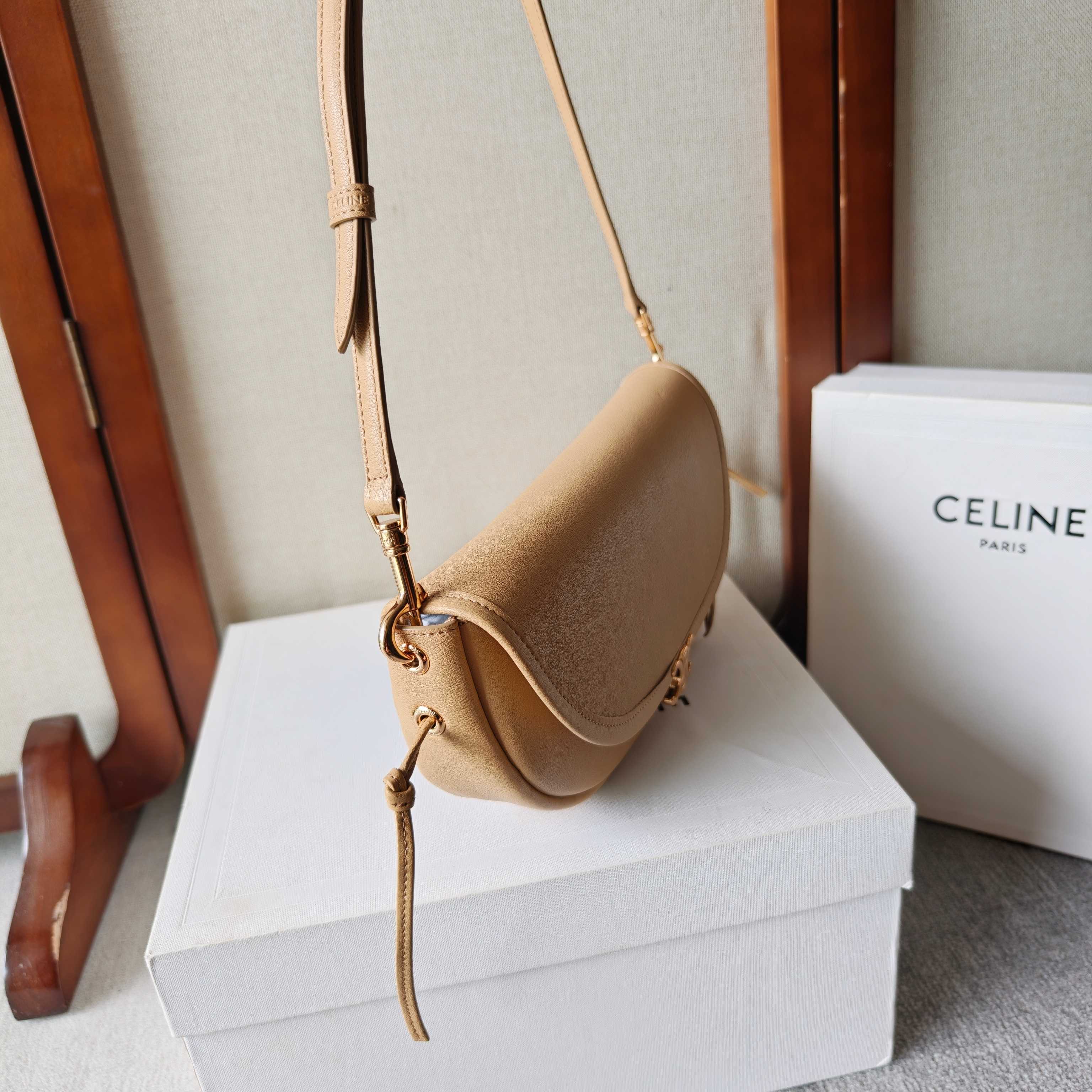 Cheap CELINE AAA Quality Handbags in 227955, $150 USD- [IB227955] - Replica CELINE AAA Quality Handbags