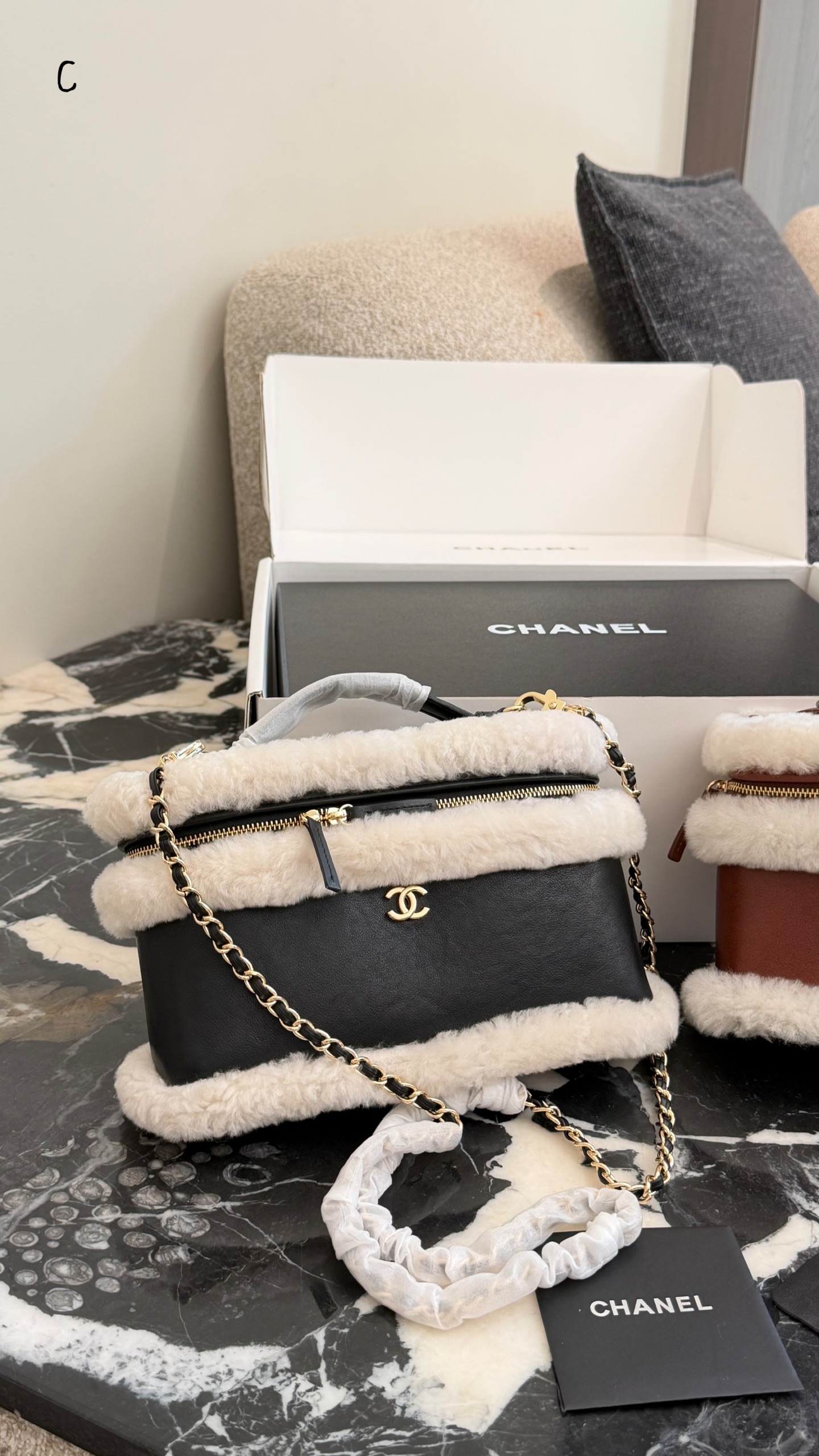Cheap Chanel AAA quality Handbags in 227970, $110 USD- [IB227970] - Replica Chanel AAA quality Handbags