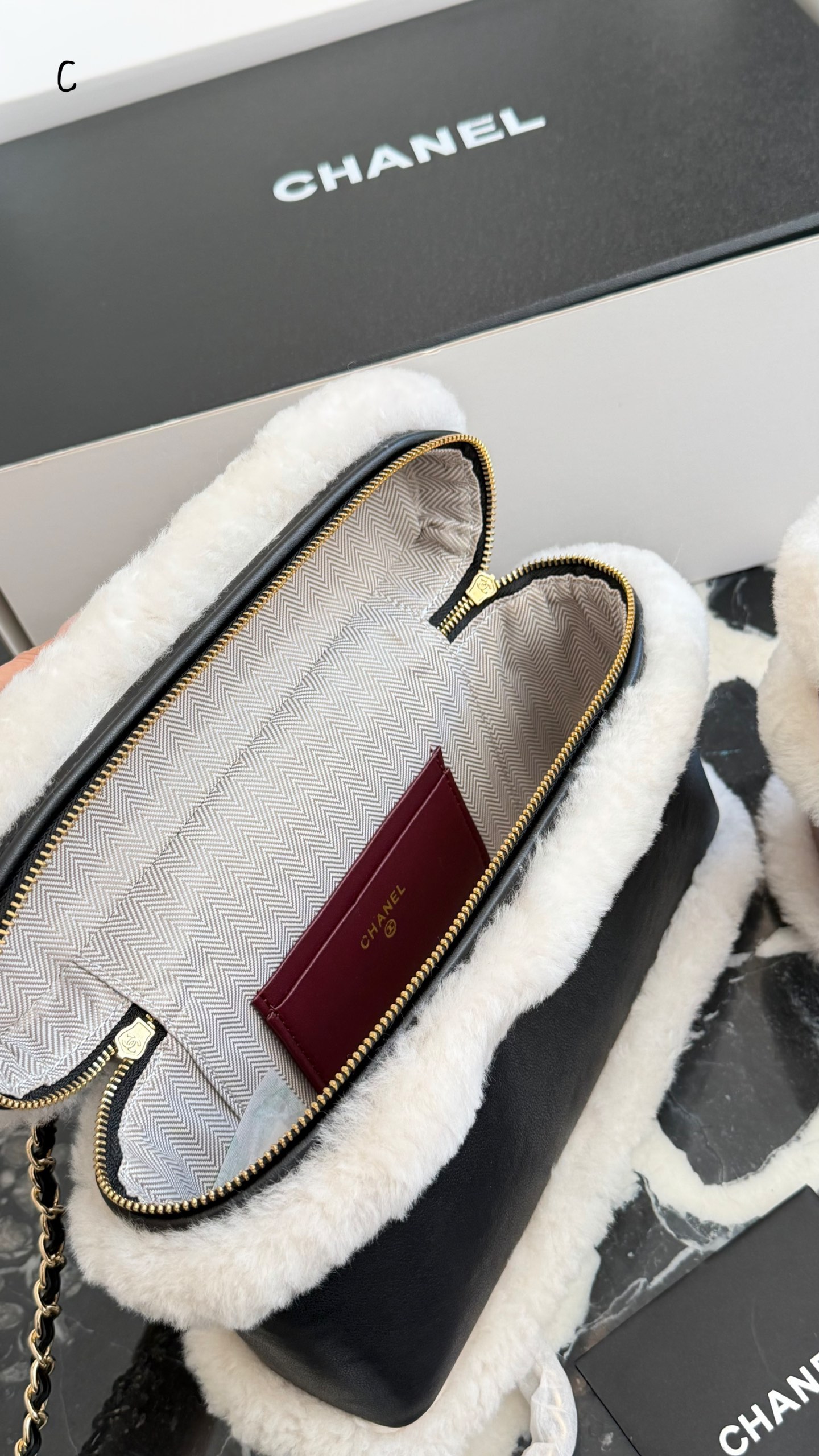 Cheap Chanel AAA quality Handbags in 227970, $110 USD- [IB227970] - Replica Chanel AAA quality Handbags