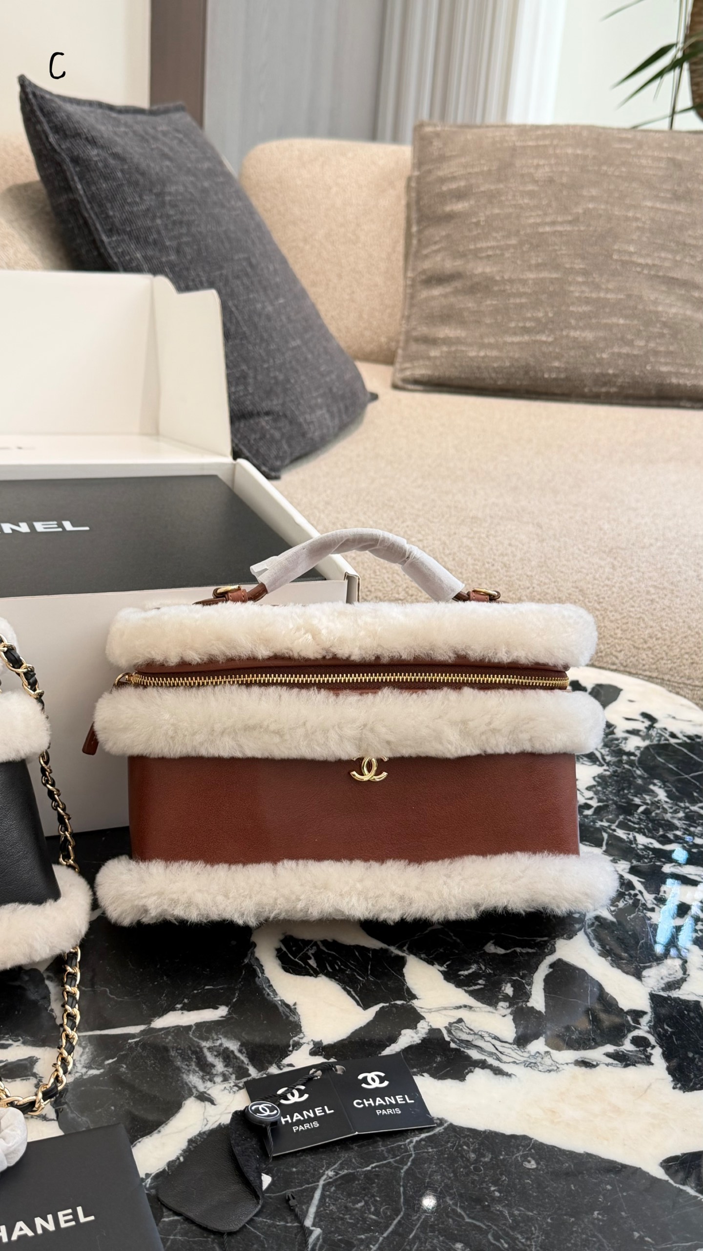 Cheap Chanel AAA quality Handbags in 227971, $110 USD- [IB227971] - Replica Chanel AAA quality Handbags