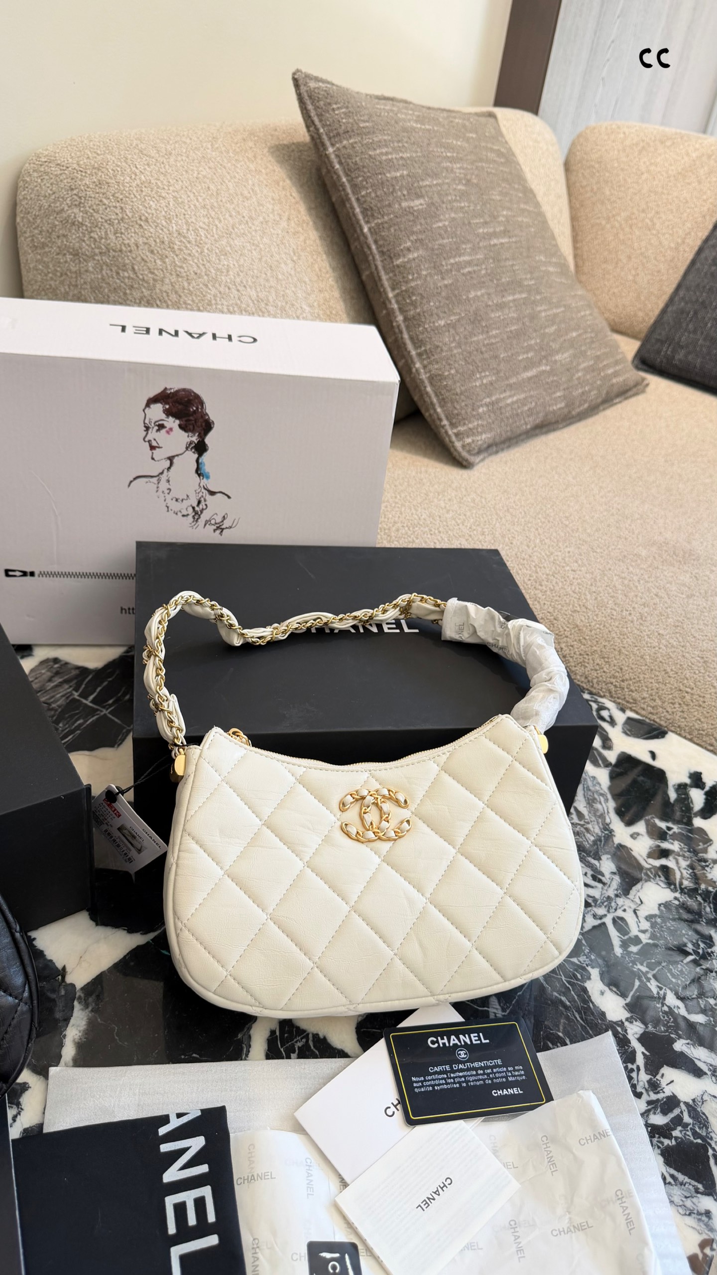 Cheap Chanel AAA quality Handbags in 227985, $70 USD- [IB227985] - Replica Chanel AAA quality Handbags