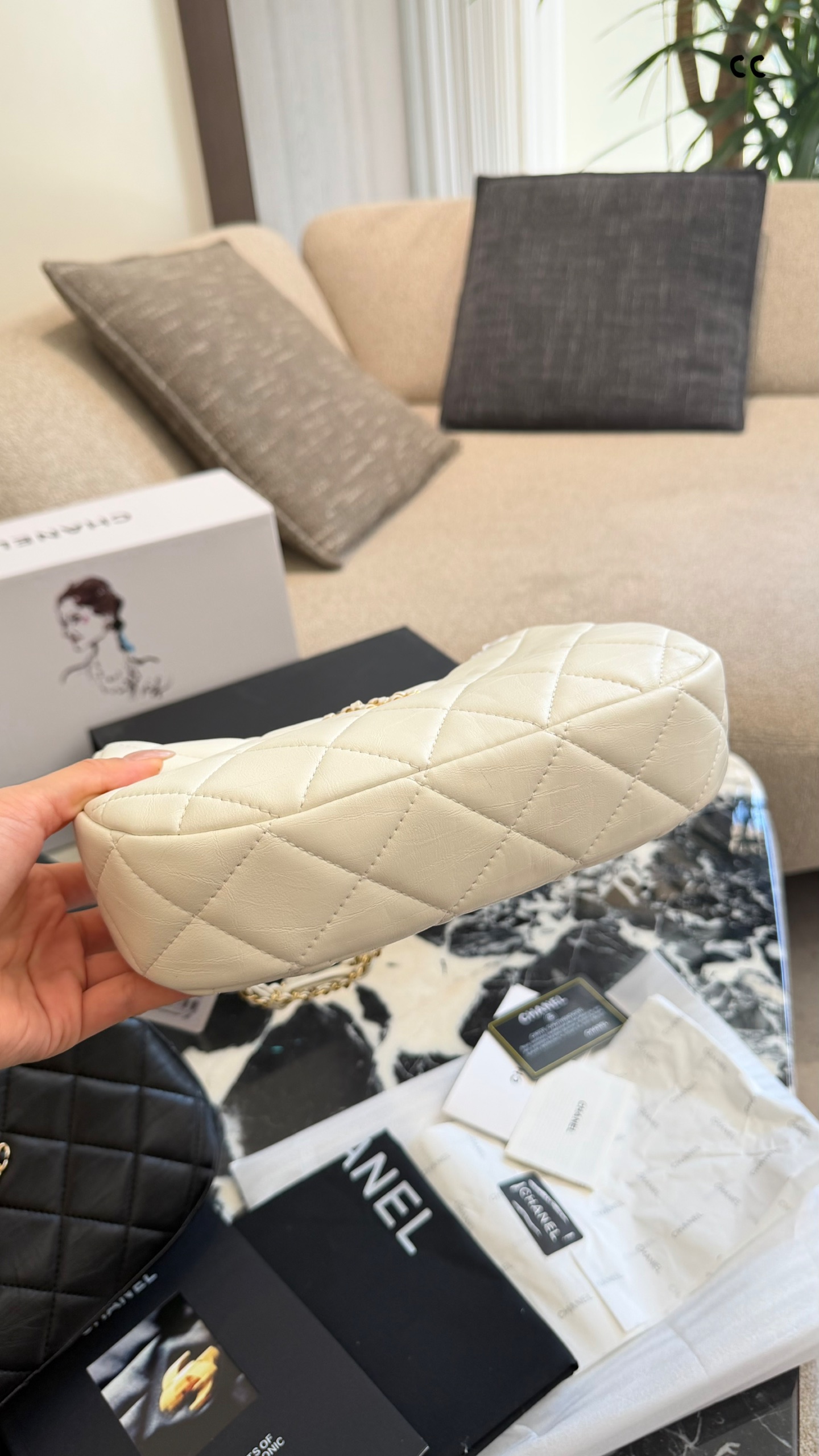 Cheap Chanel AAA quality Handbags in 227985, $70 USD- [IB227985] - Replica Chanel AAA quality Handbags
