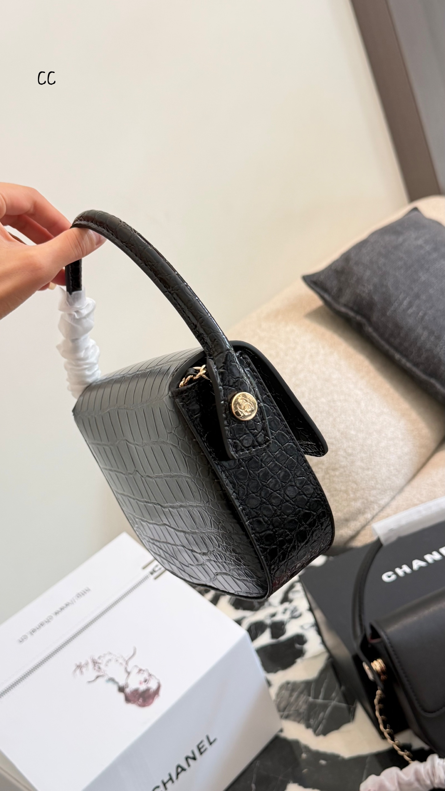 Cheap Chanel AAA quality Handbags in 227987, $70 USD- [IB227987] - Replica Chanel AAA quality Handbags