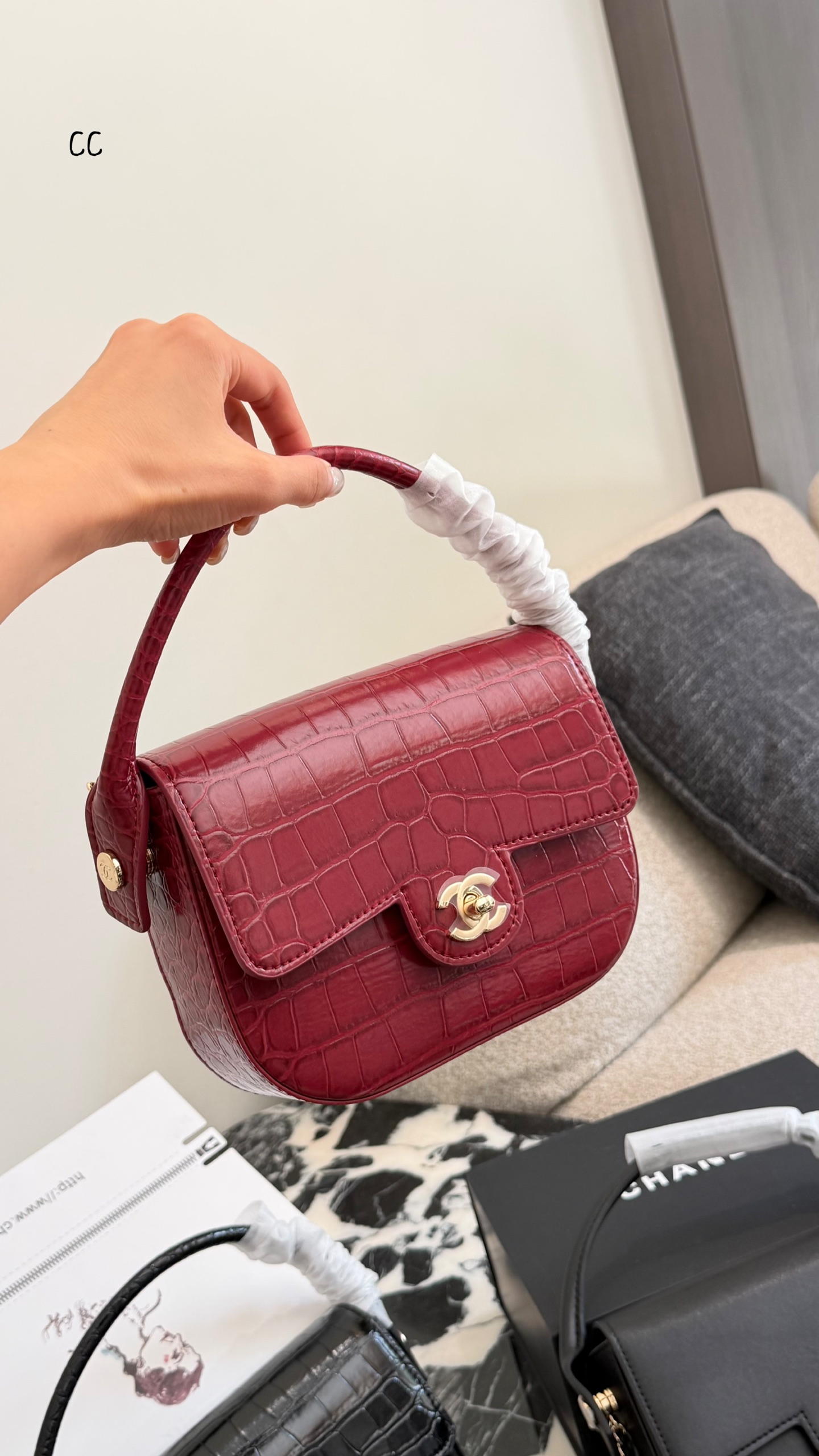 Cheap Chanel AAA quality Handbags in 227988, $70 USD- [IB227988] - Replica Chanel AAA quality Handbags