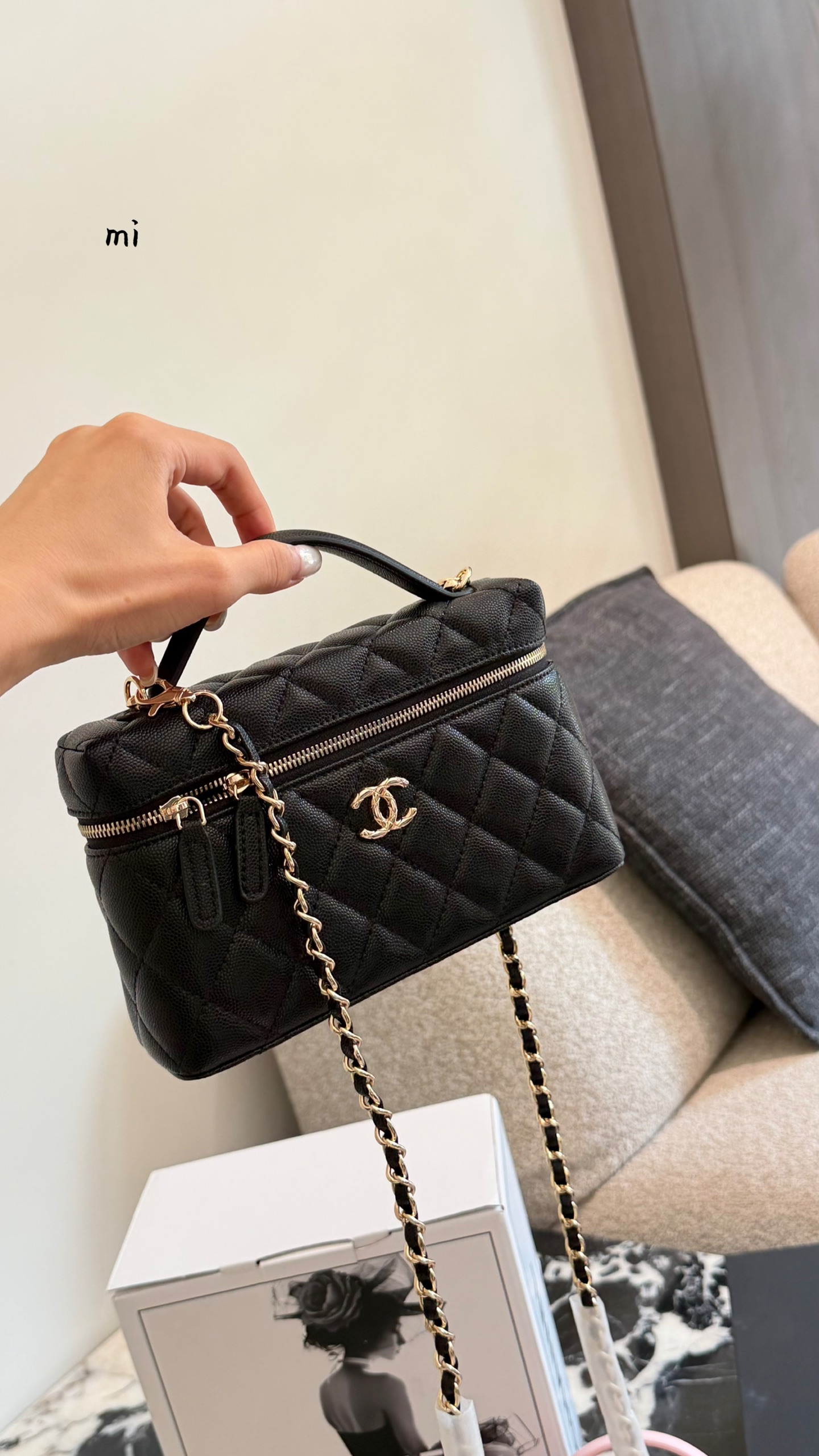 Cheap Chanel AAA quality Handbags in 228006, $60 USD- [IB228006] - Replica Chanel AAA quality Handbags
