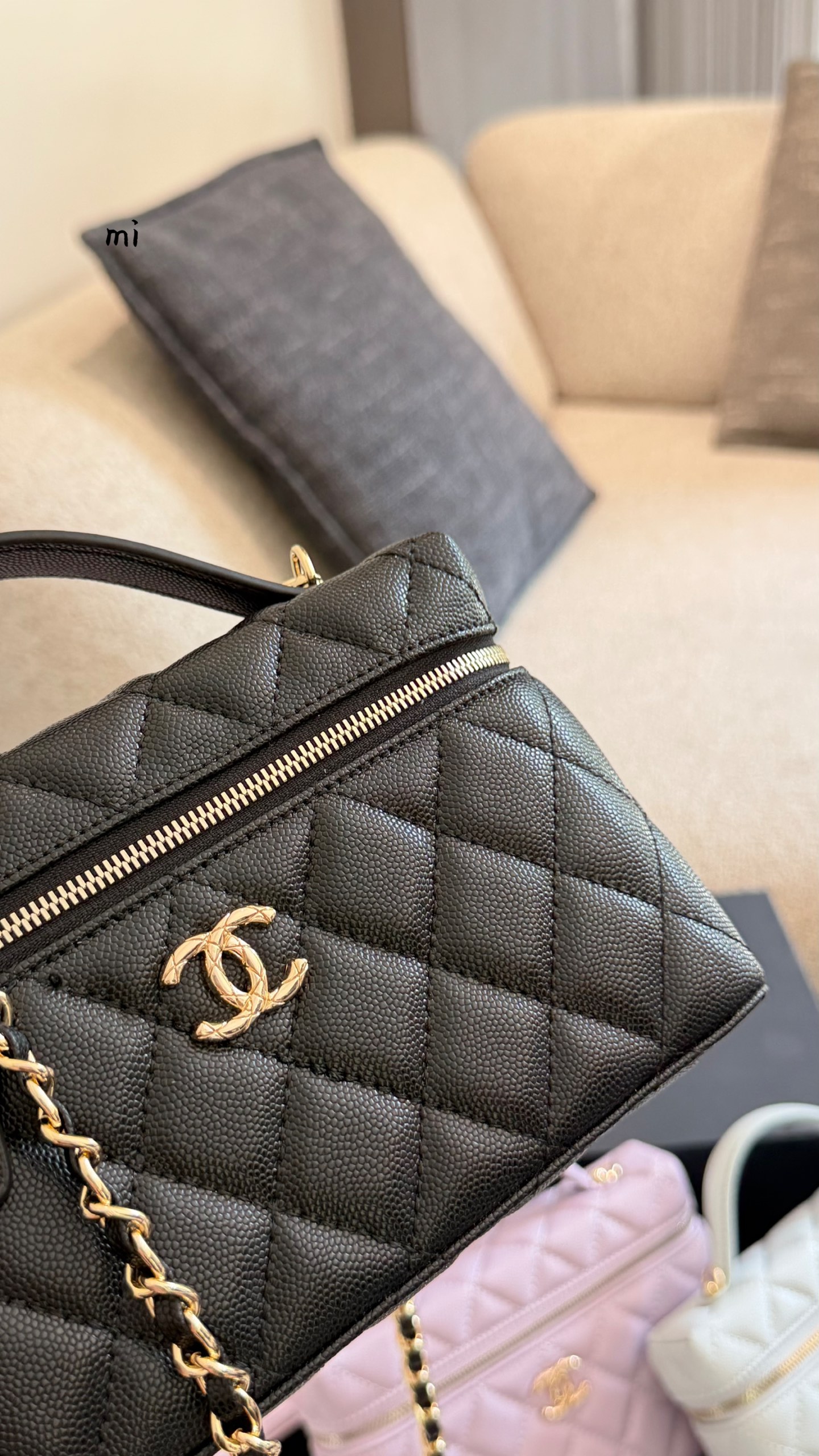 Cheap Chanel AAA quality Handbags in 228006, $60 USD- [IB228006] - Replica Chanel AAA quality Handbags