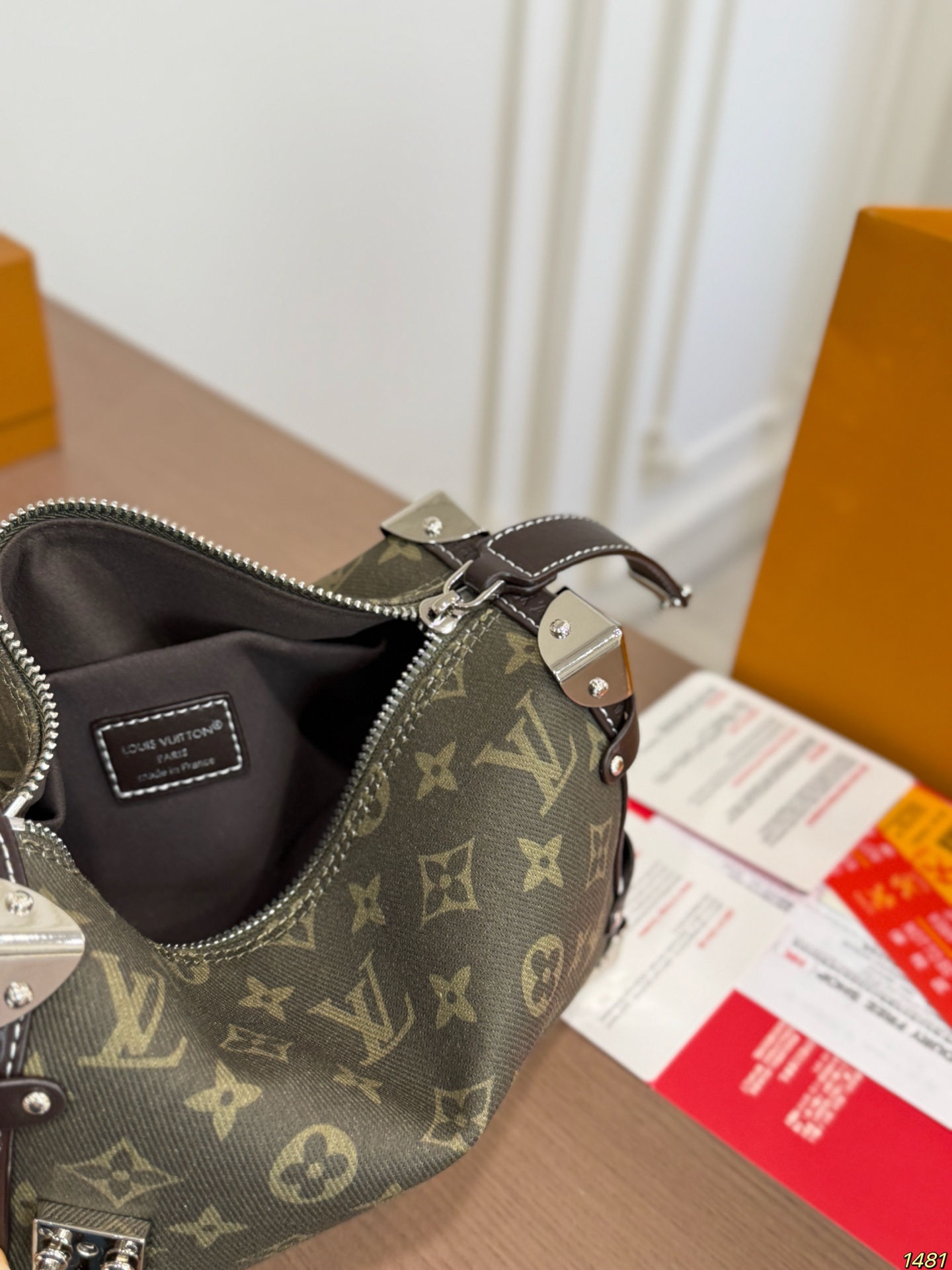 Cheap Louis Vuitton AAA Quality Handbags in 228021, $70 USD- [IB228021] - Replica Louis Vuitton AAA Quality Handbags