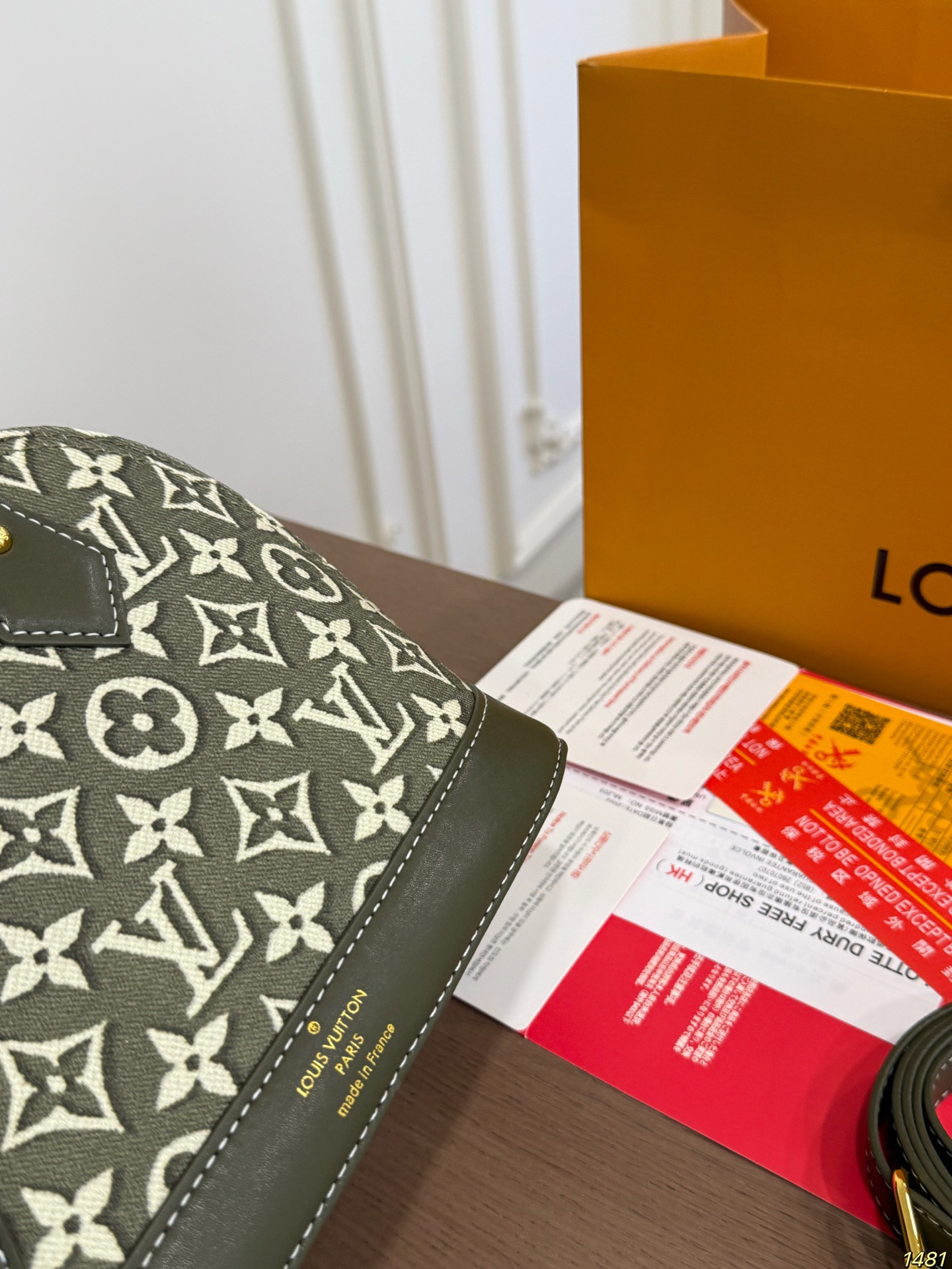 Cheap Louis Vuitton AAA Quality Handbags in 228033, $60 USD- [IB228033] - Replica Louis Vuitton AAA Quality Handbags