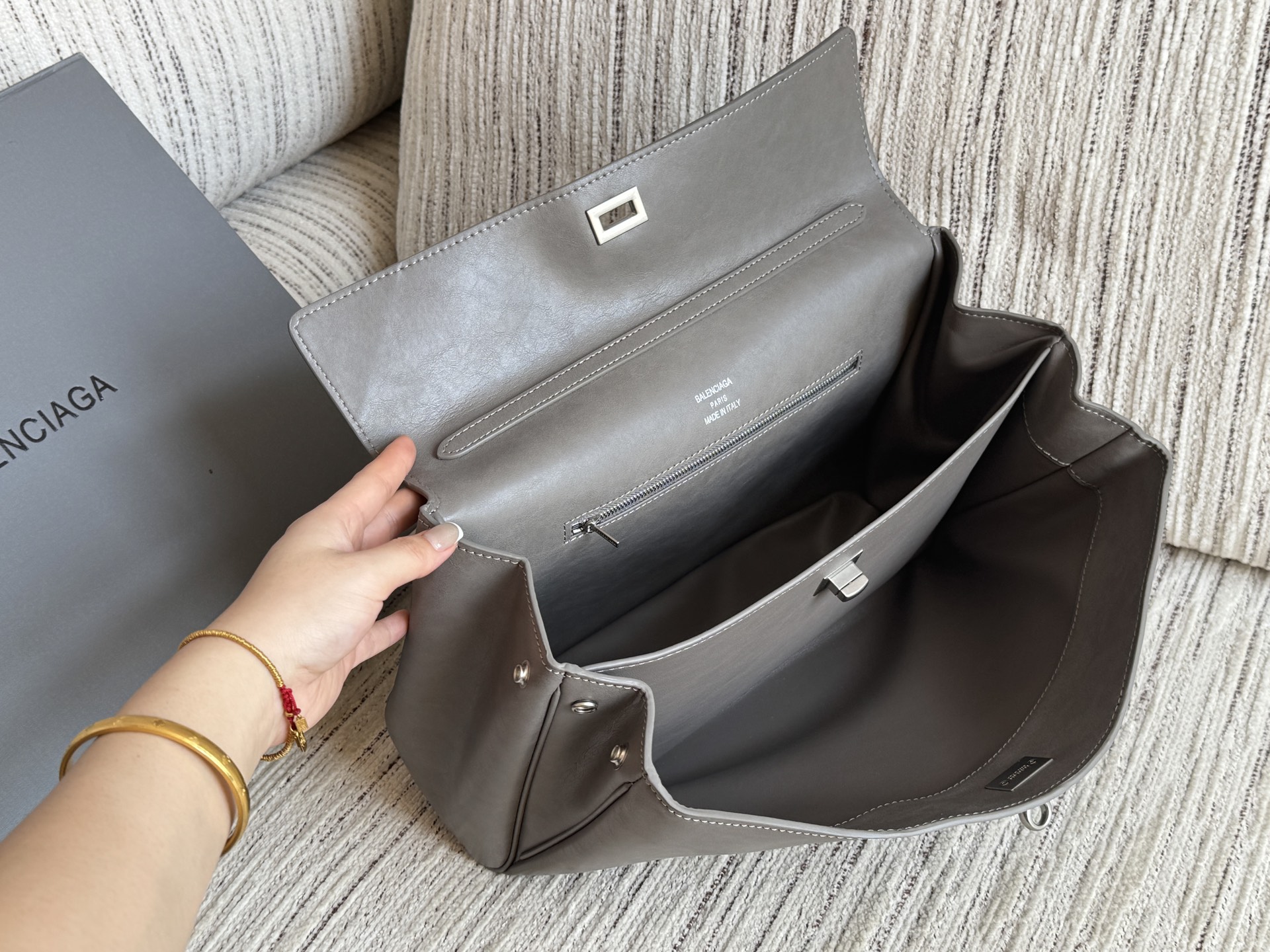 Cheap Balenciaga high quality Handbags in 228065, $95 USD- [IB228065] - Replica Balenciaga high quality Handbags