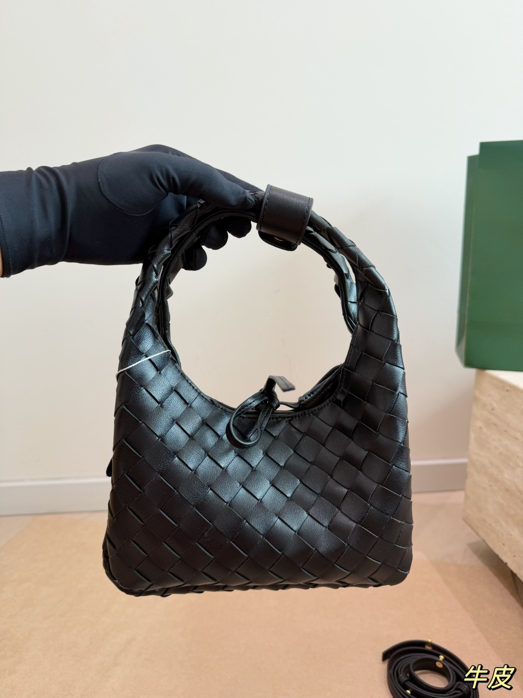 Cheap bottega veneta bags in 228080, $85 USD- [IB228080] - Replica bottega veneta bags