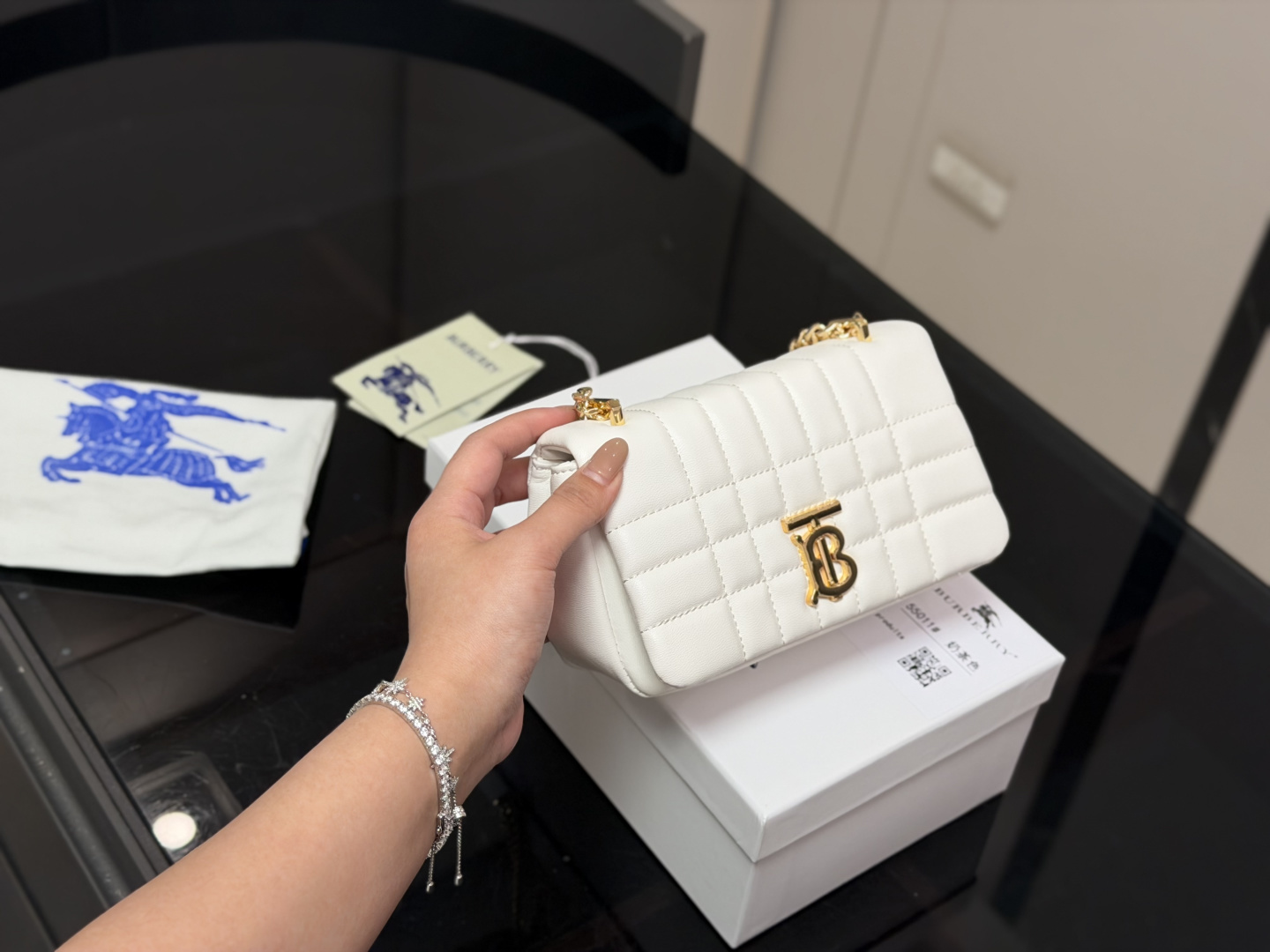 Cheap Burberry Handbags in 228122, $55 USD- [IB228122] - Replica Burberry Handbags
