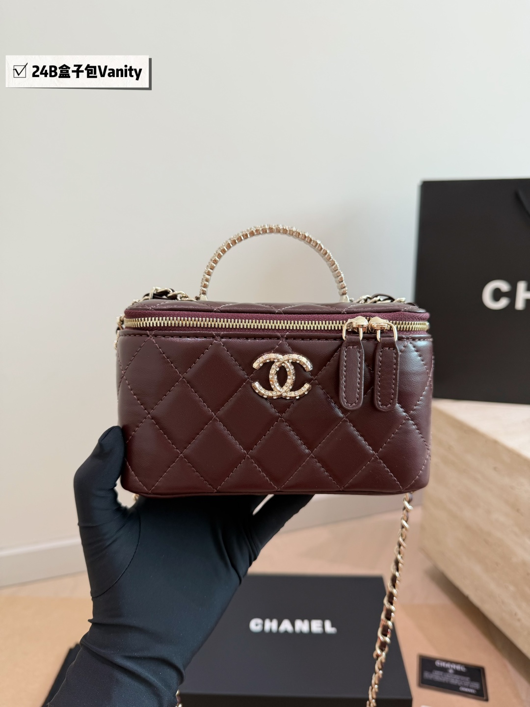 Cheap Chanel AAA quality Handbags in 228159, $60 USD- [IB228159] - Replica Chanel AAA quality Handbags