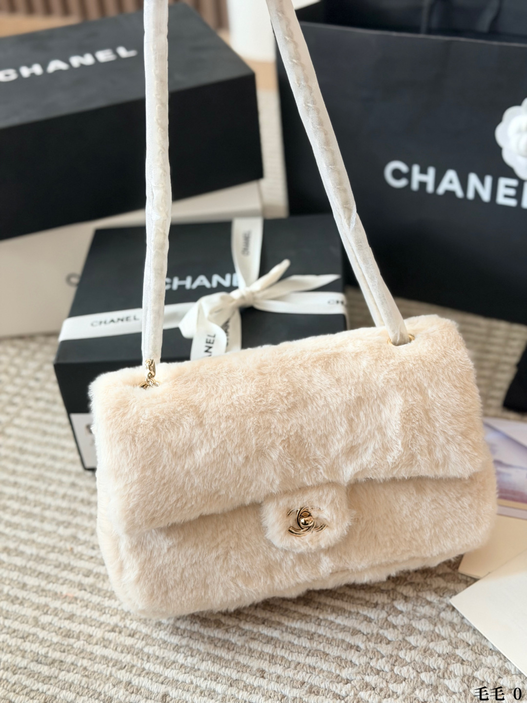 Cheap Chanel AAA quality Handbags in 228170, $60 USD- [IB228170] - Replica Chanel AAA quality Handbags