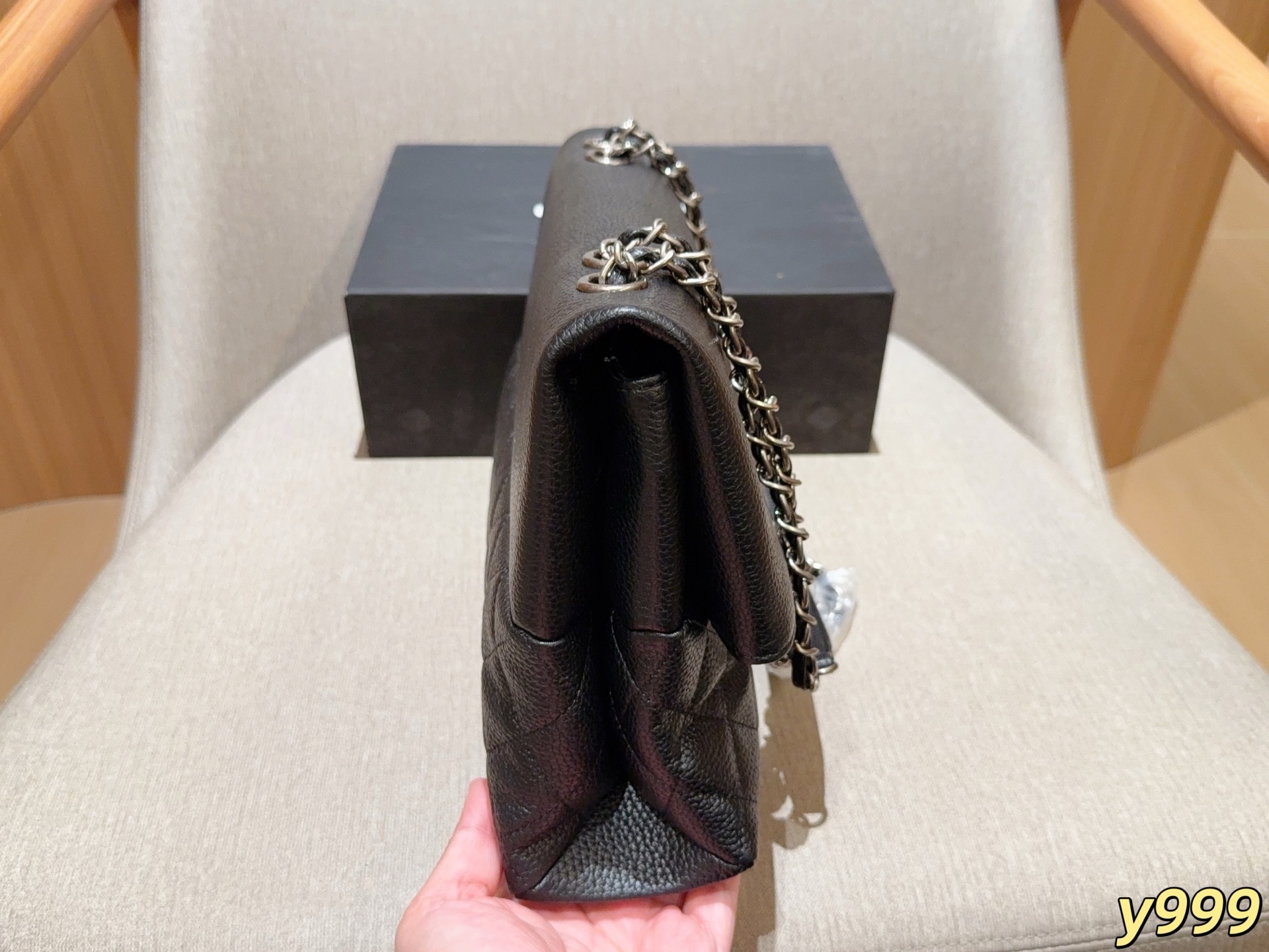 Cheap Chanel AAA quality Handbags in 228196, $75 USD- [IB228196] - Replica Chanel AAA quality Handbags