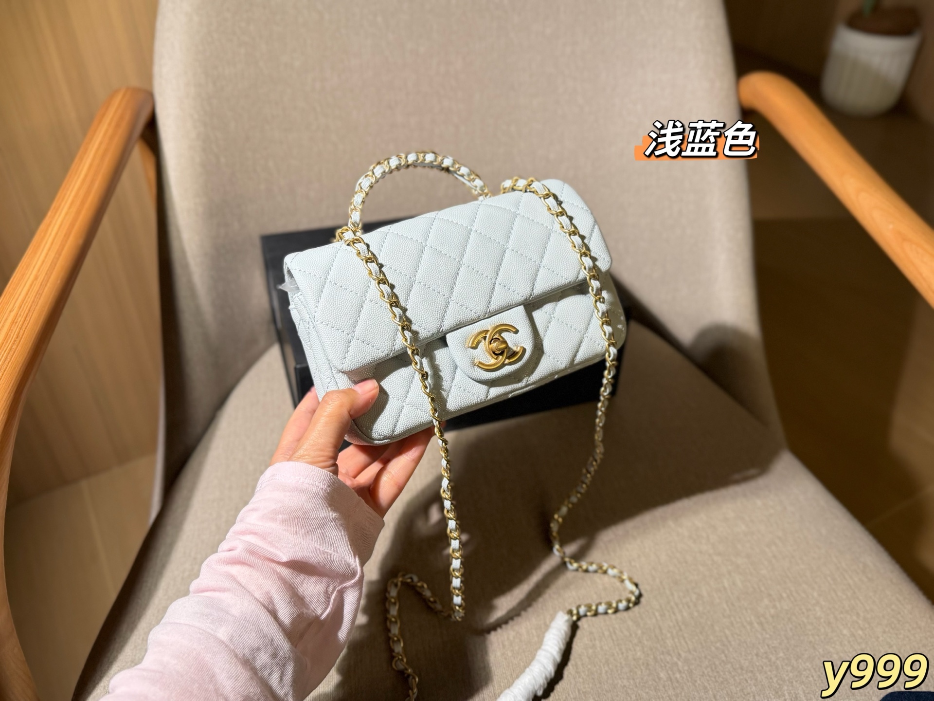 Cheap Chanel AAA quality Handbags in 228200, $60 USD- [IB228200] - Replica Chanel AAA quality Handbags