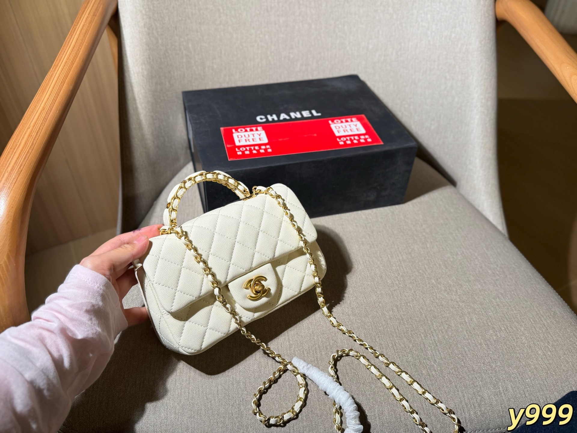 Cheap Chanel AAA quality Handbags in 228202, $60 USD- [IB228202] - Replica Chanel AAA quality Handbags