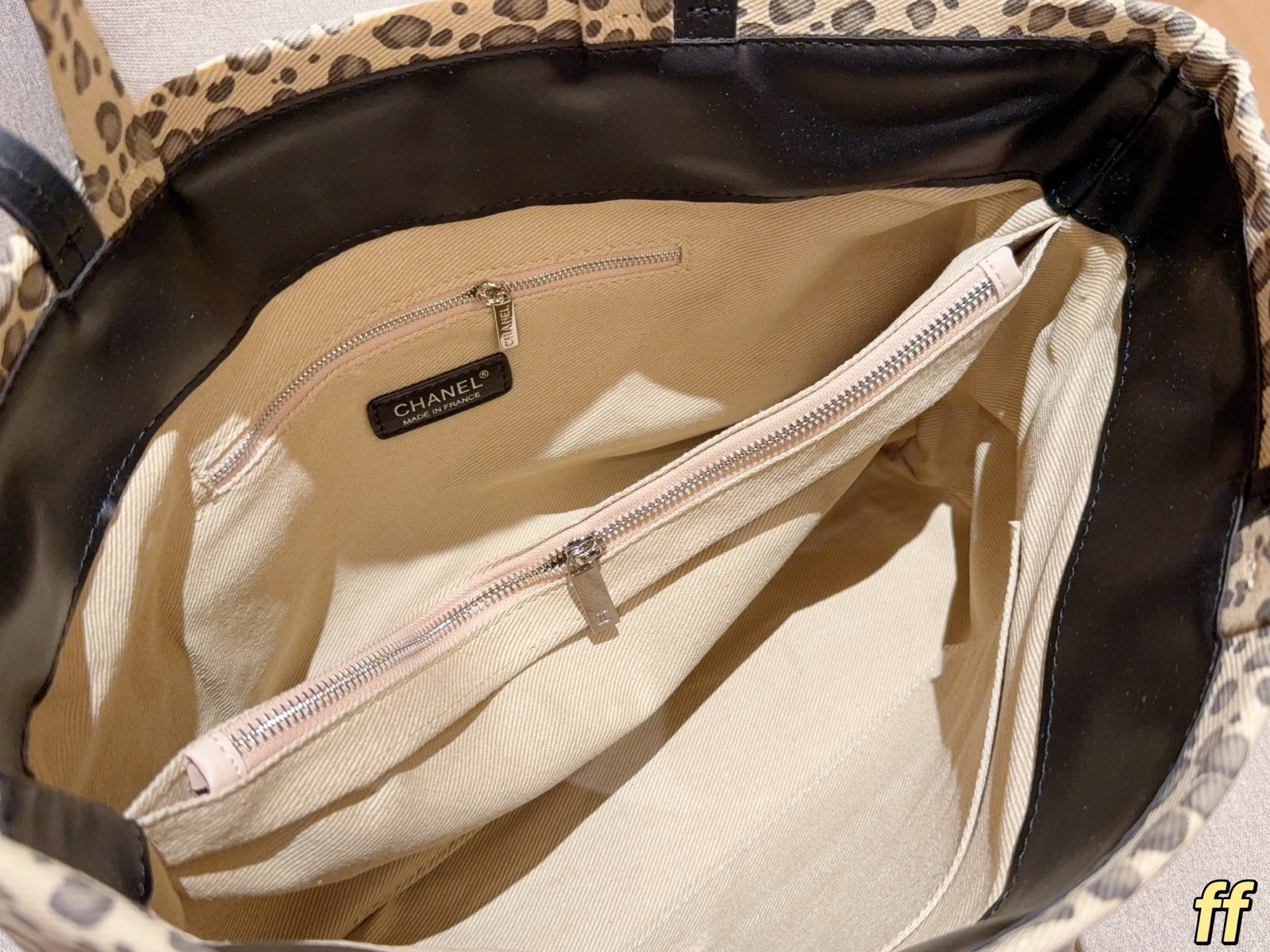 Cheap Chanel AAA quality Handbags in 228212, $70 USD- [IB228212] - Replica Chanel AAA quality Handbags