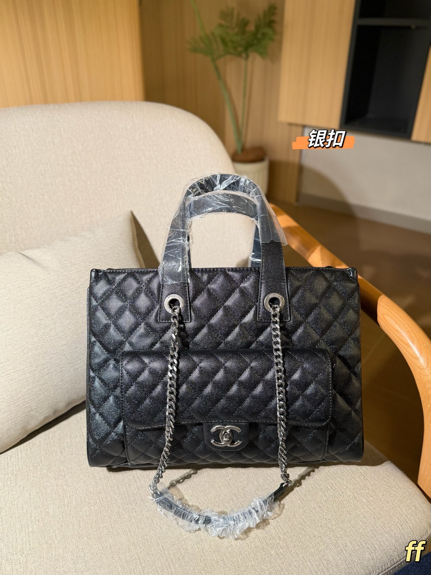Cheap Chanel AAA quality Handbags in 228214, $95 USD- [IB228214] - Replica Chanel AAA quality Handbags