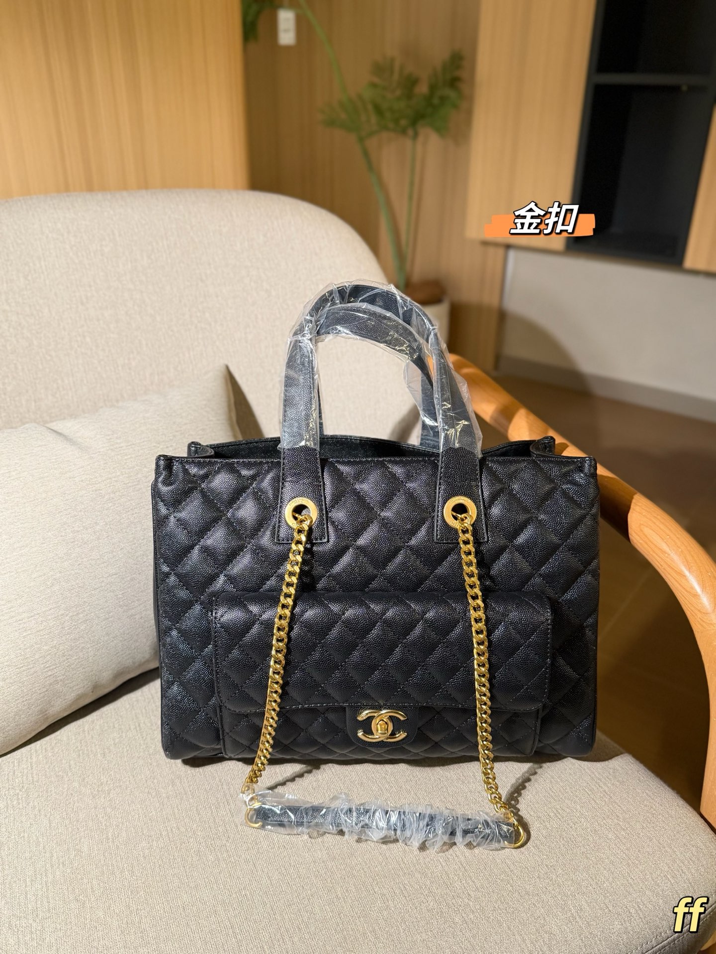 Cheap Chanel AAA quality Handbags in 228215, $95 USD- [IB228215] - Replica Chanel AAA quality Handbags