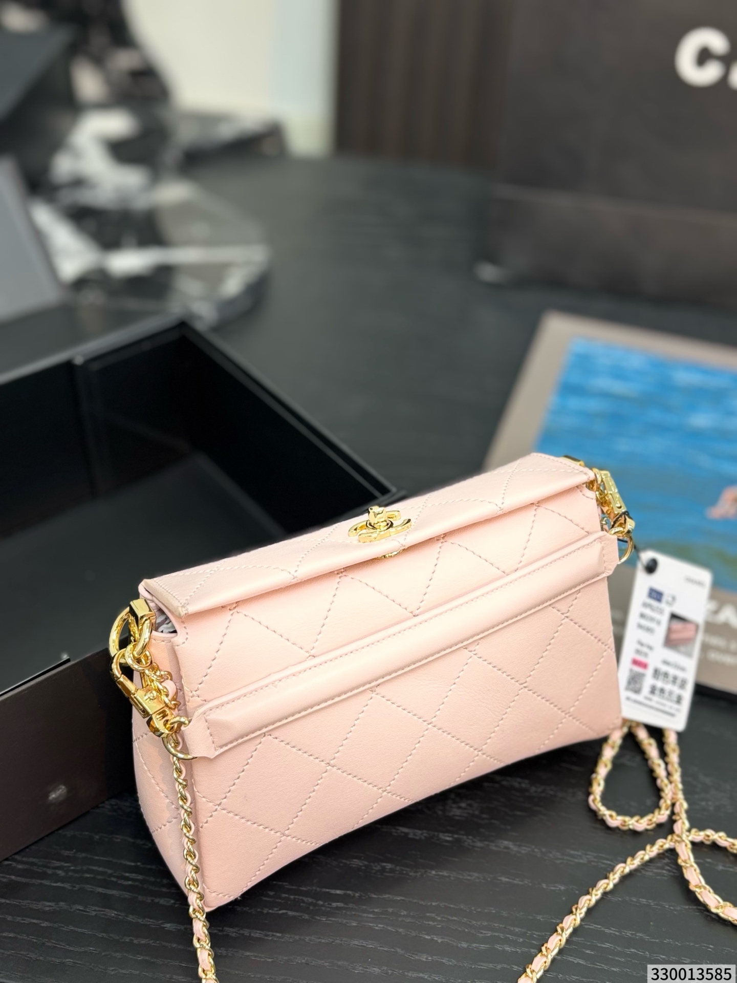 Cheap Chanel AAA quality Handbags in 228230, $70 USD- [IB228230] - Replica Chanel AAA quality Handbags