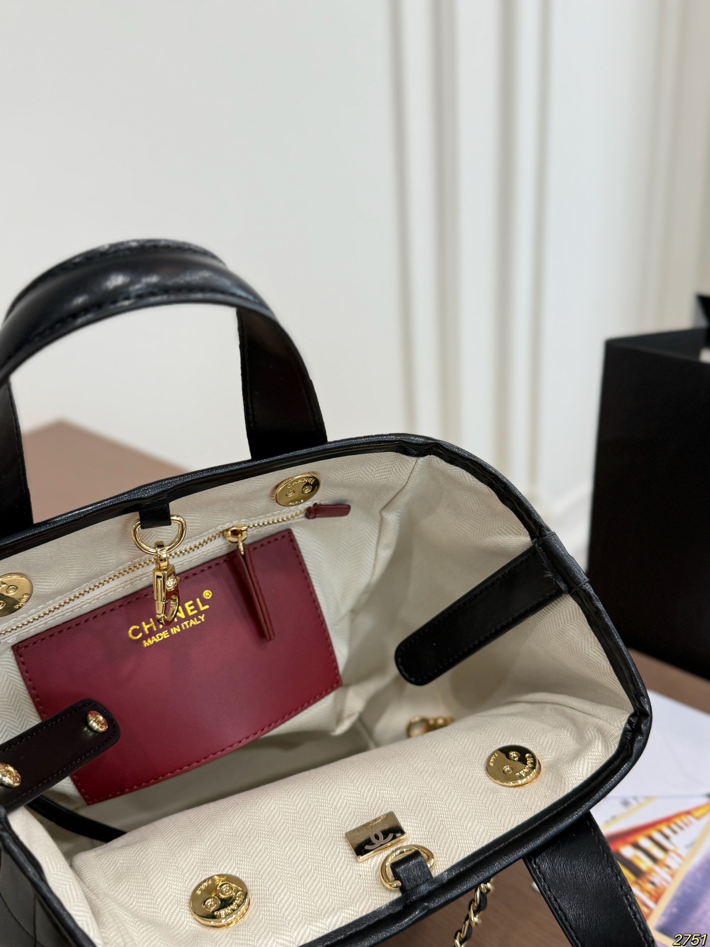 Cheap Chanel AAA quality Handbags in 228257, $70 USD- [IB228257] - Replica Chanel AAA quality Handbags