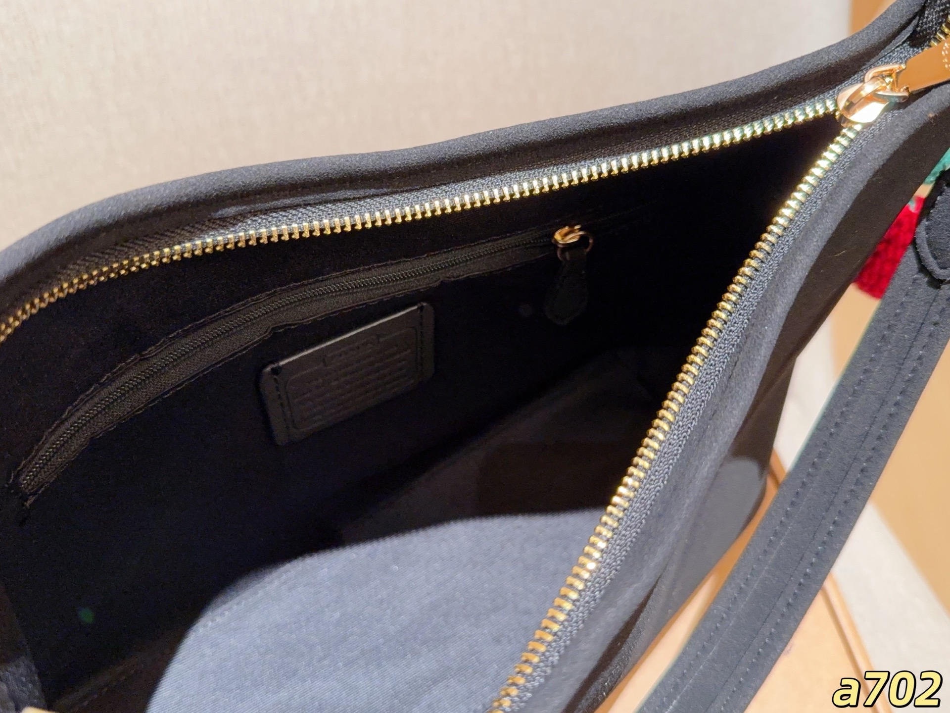 Cheap Coach Cross Bags in 228309, $60 USD- [IB228309] - Replica Coach Cross Bags
