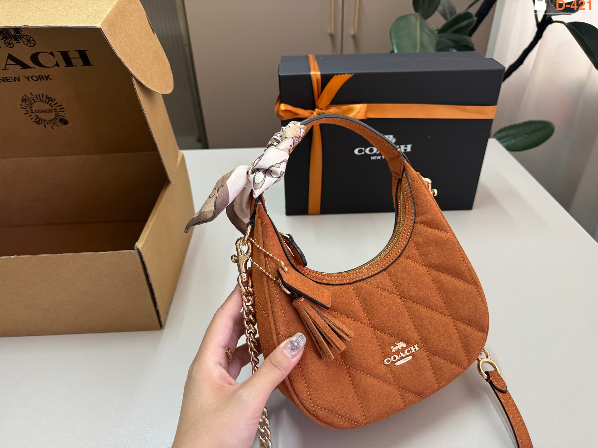 Cheap Coach Cross Bags in 228355, $60 USD- [IB228355] - Replica Coach Cross Bags