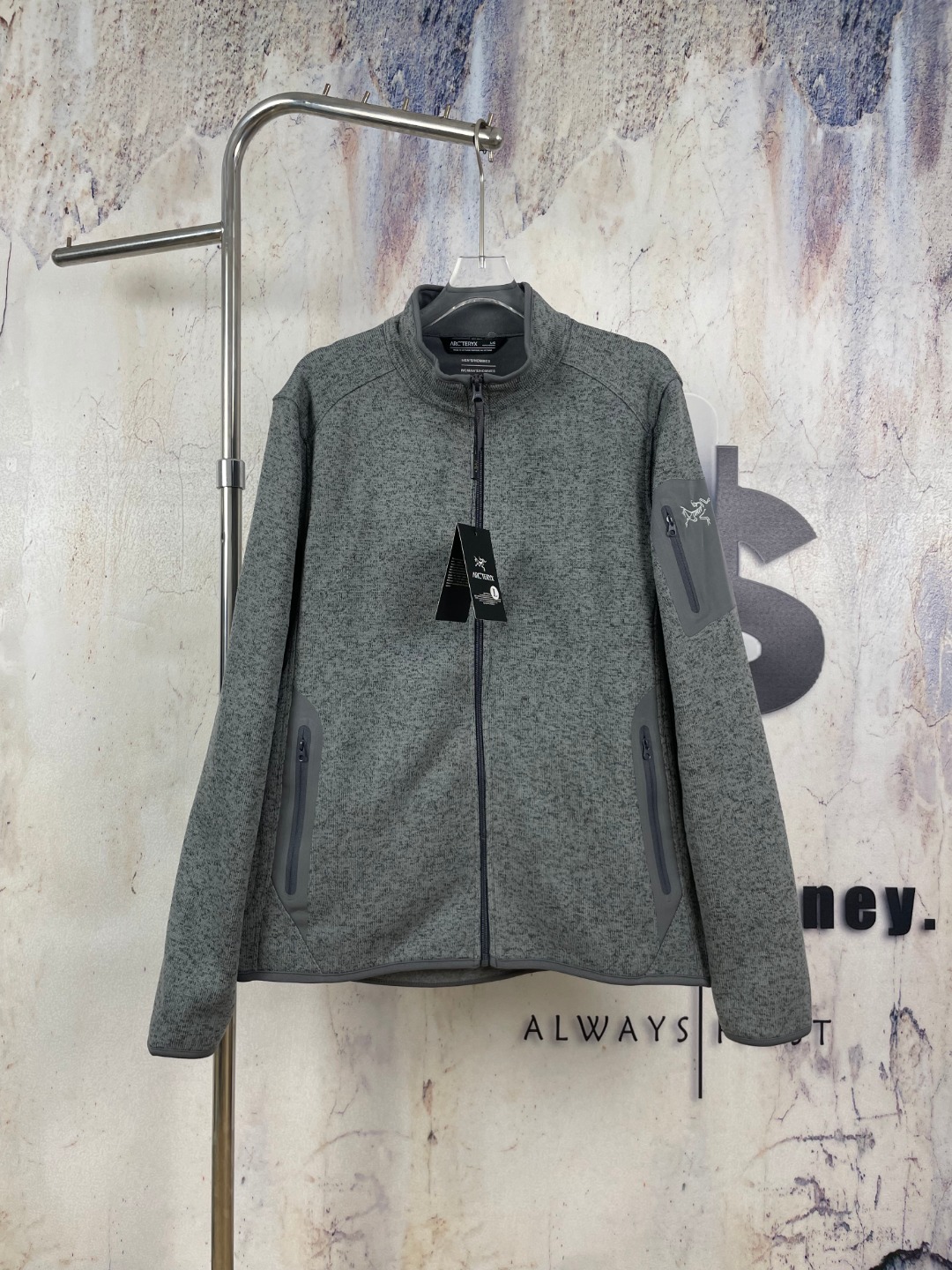 Cheap ARC TERYX Jackets for Men in 228422, $50 USD- [IB228422] - Replica ARC TERYX Jackets for Men