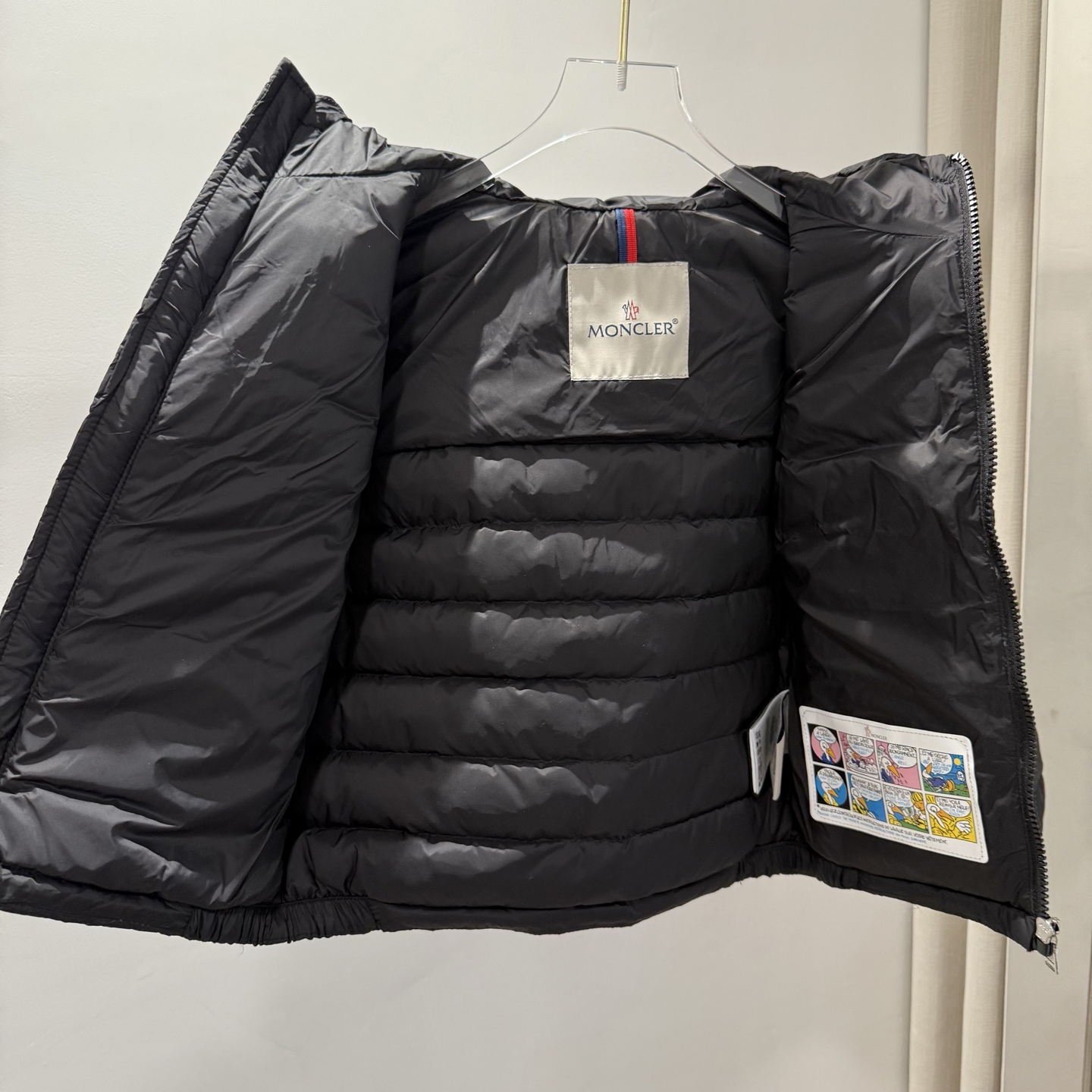 Cheap Moncle Children's Down jacket in 228585, $125 USD- [IB228585] - Replica Down jacket