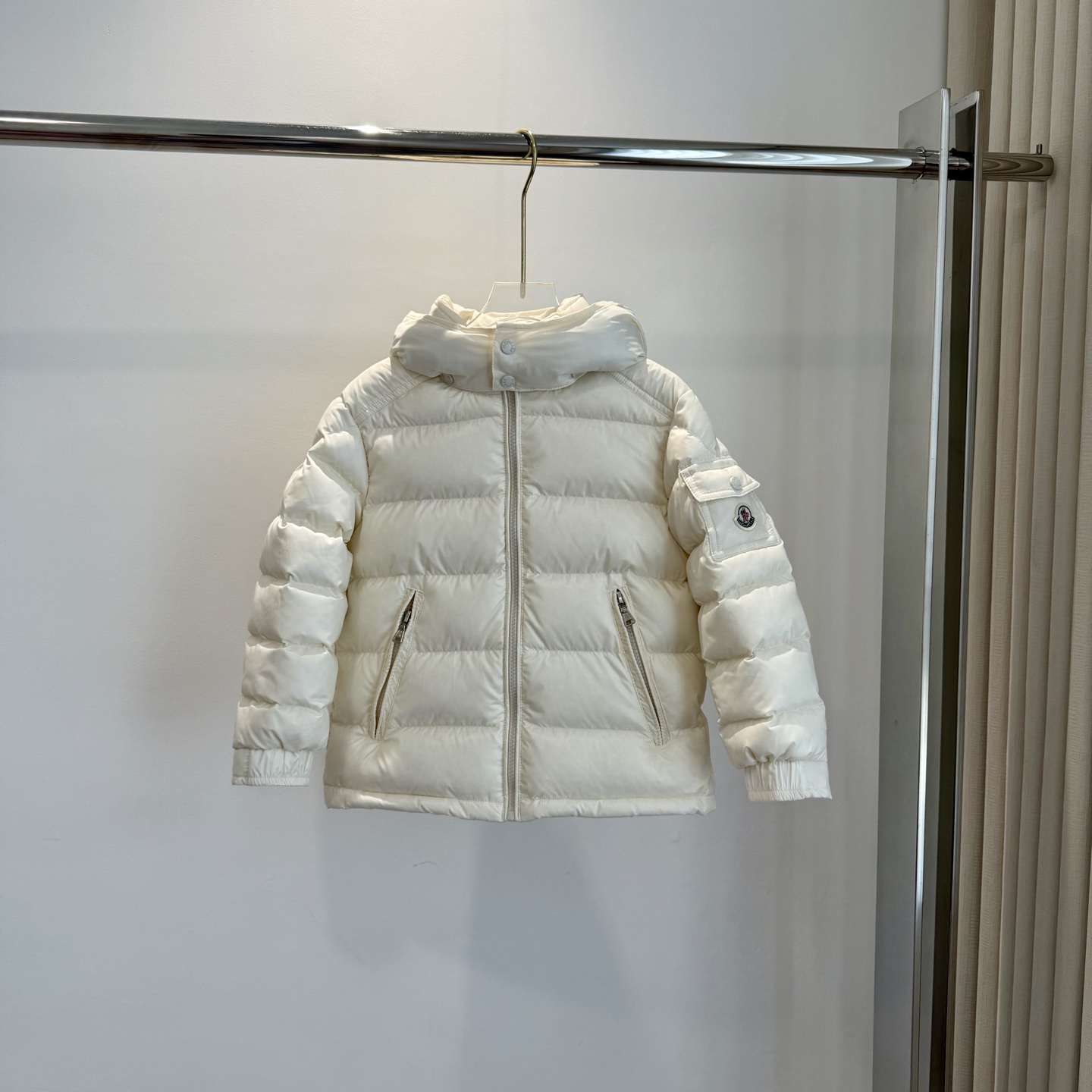Cheap Moncle Children's Down jacket in 228593, $140 USD- [IB228593] - Replica Down jacket